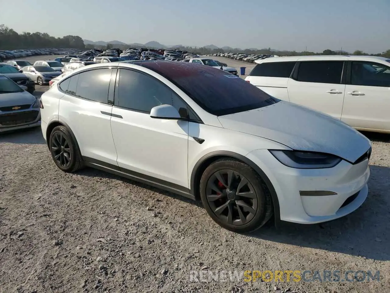 4 Photograph of a damaged car 7SAXCBE69PF395647 TESLA MODEL X 2023