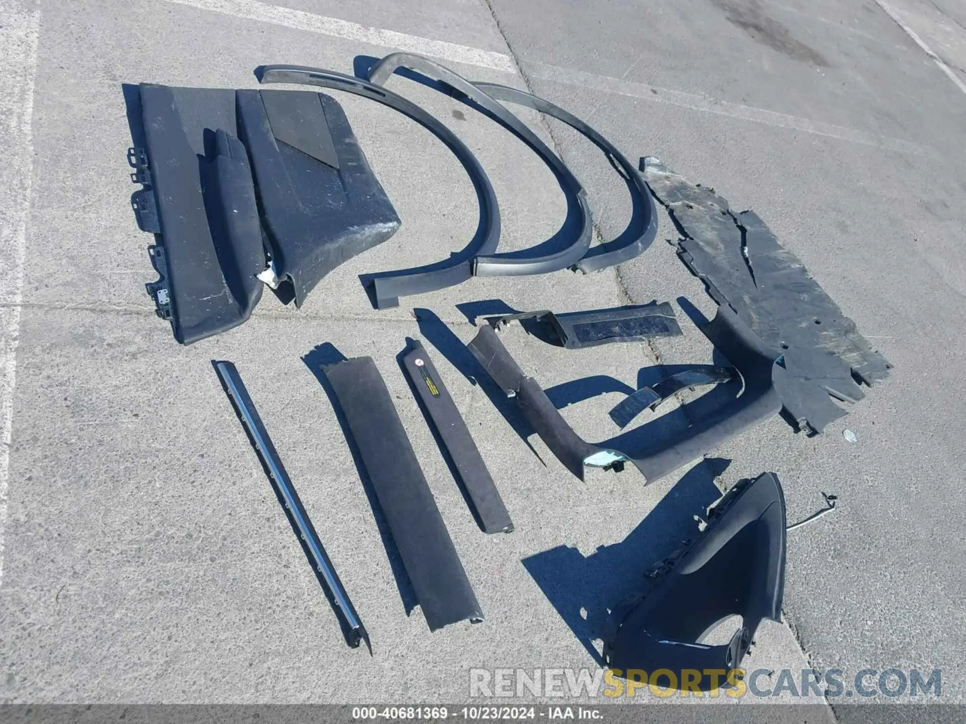 11 Photograph of a damaged car 7SAXCBE69PF410115 TESLA MODEL X 2023