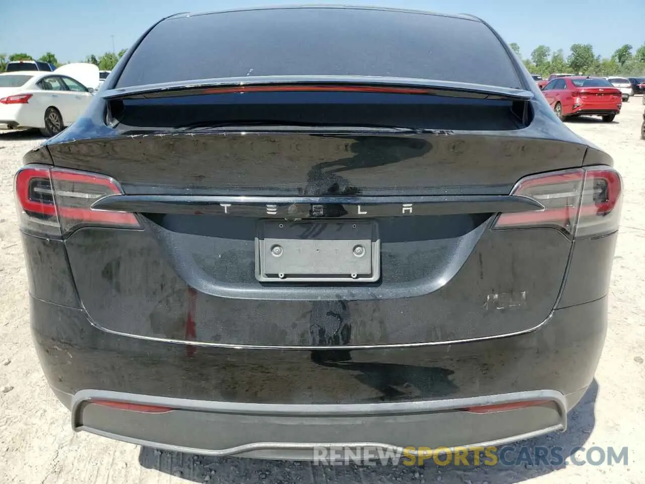 6 Photograph of a damaged car 7SAXCBE69PF425908 TESLA MODEL X 2023
