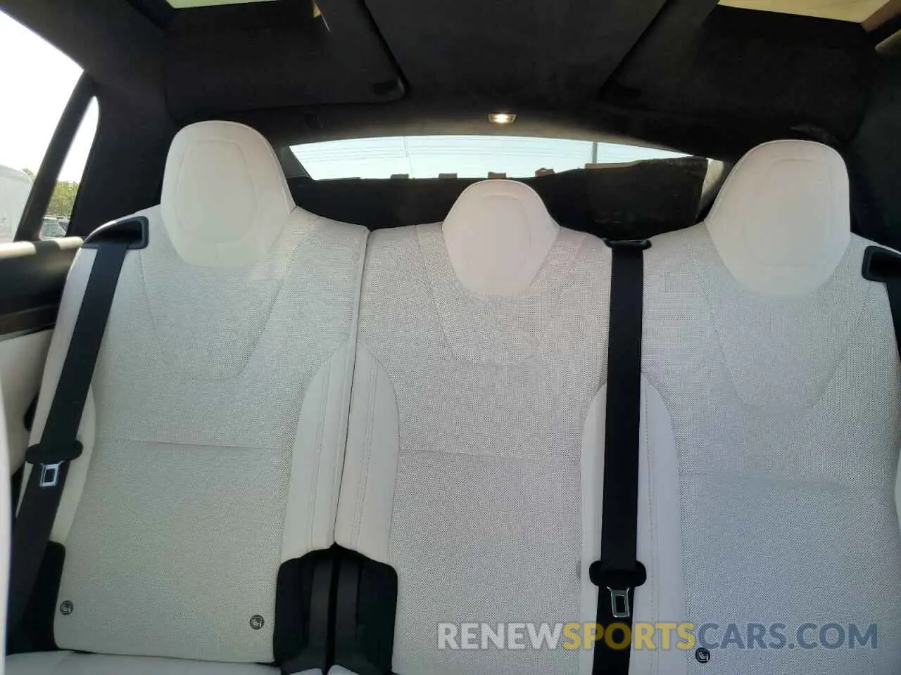 10 Photograph of a damaged car 7SAXCDE50PF405873 TESLA MODEL X 2023