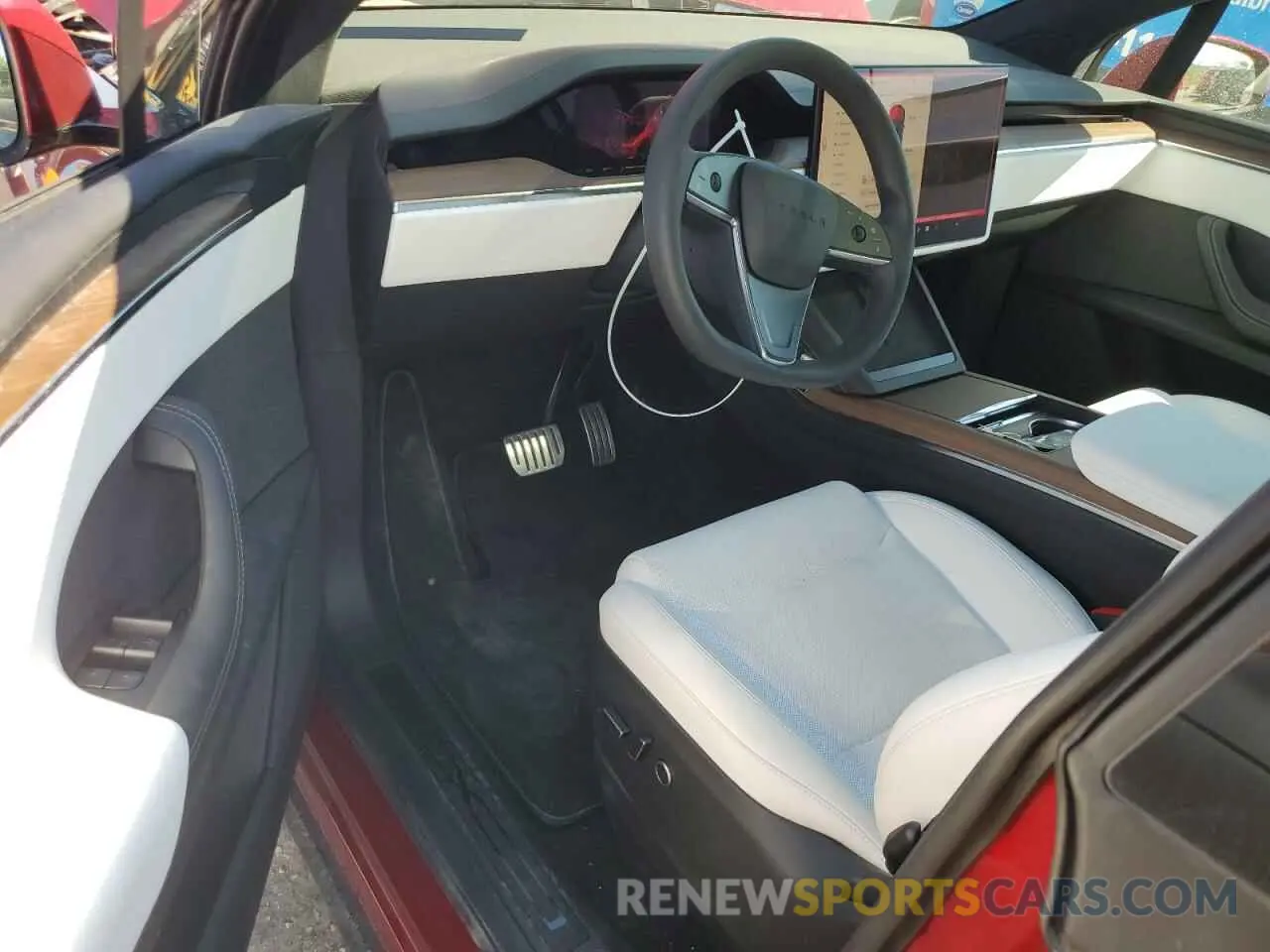 8 Photograph of a damaged car 7SAXCDE50PF405873 TESLA MODEL X 2023