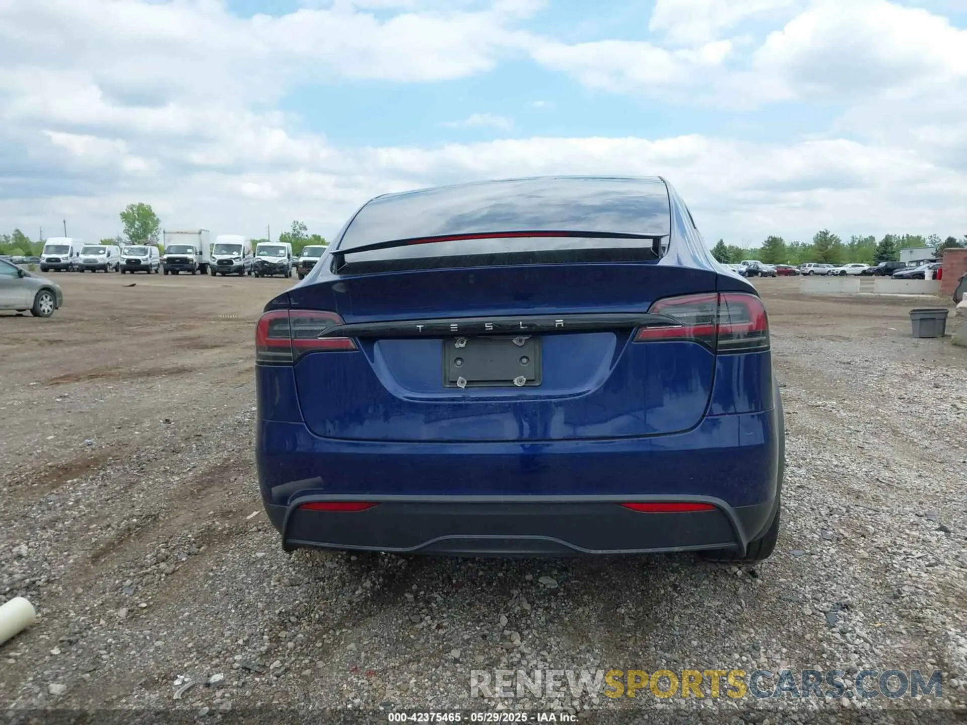 15 Photograph of a damaged car 7SAXCDE51PF404702 TESLA MODEL X 2023