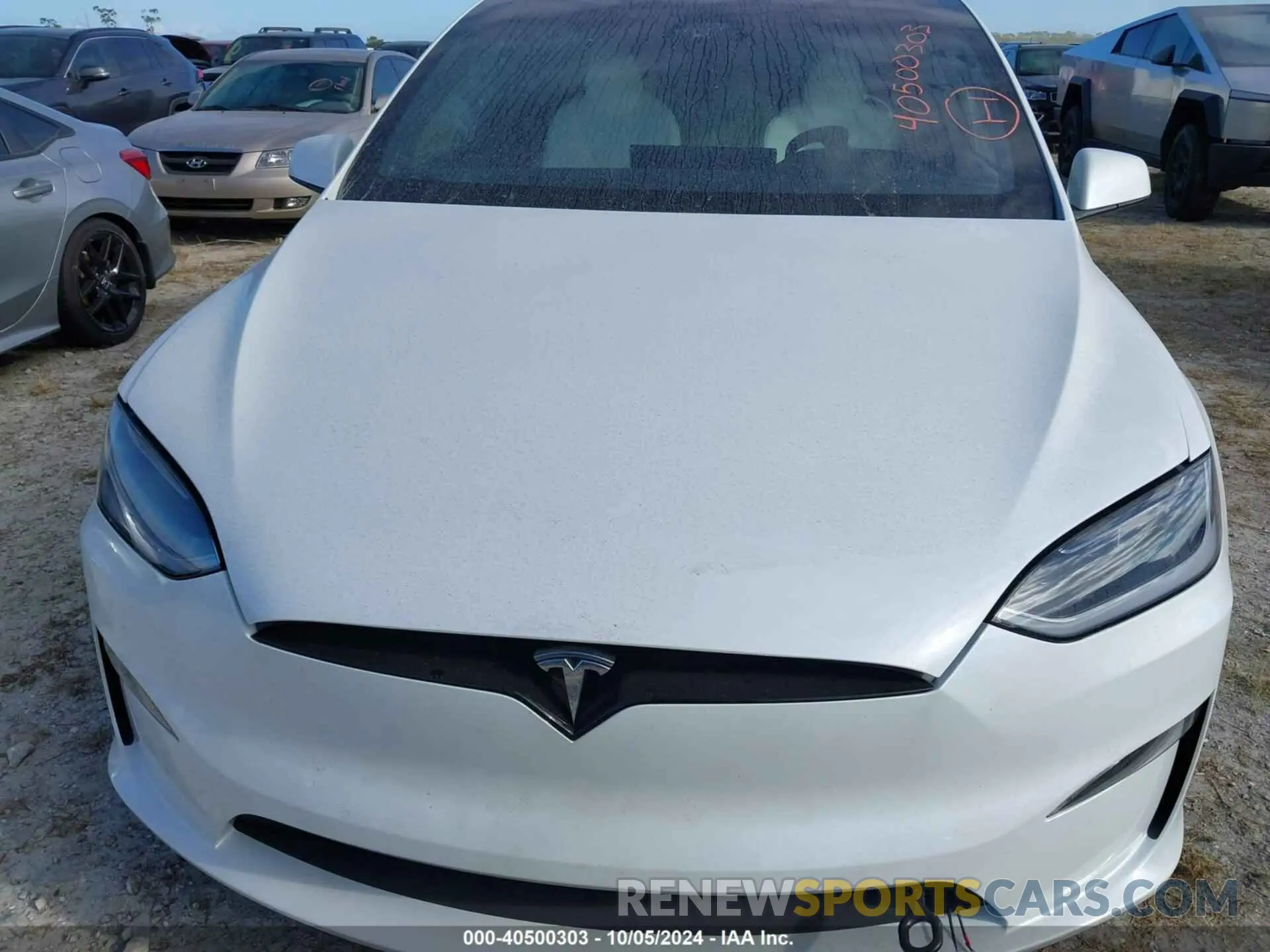 10 Photograph of a damaged car 7SAXCDE51PF424917 TESLA MODEL X 2023