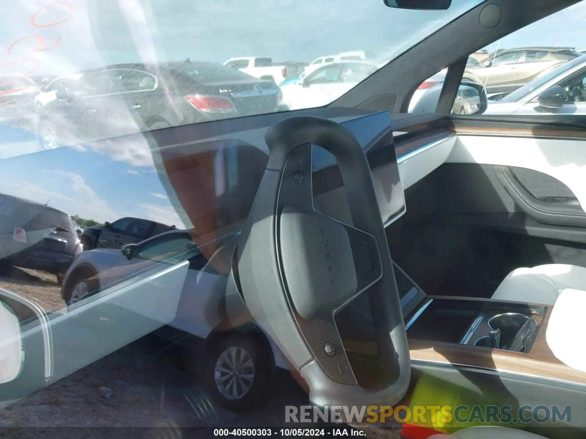 15 Photograph of a damaged car 7SAXCDE51PF424917 TESLA MODEL X 2023
