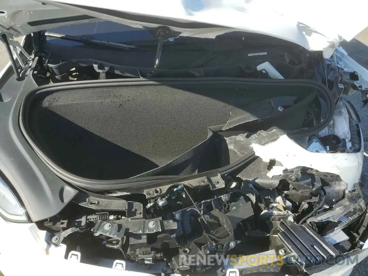 13 Photograph of a damaged car 7SAXCDE52PF378496 TESLA MODEL X 2023