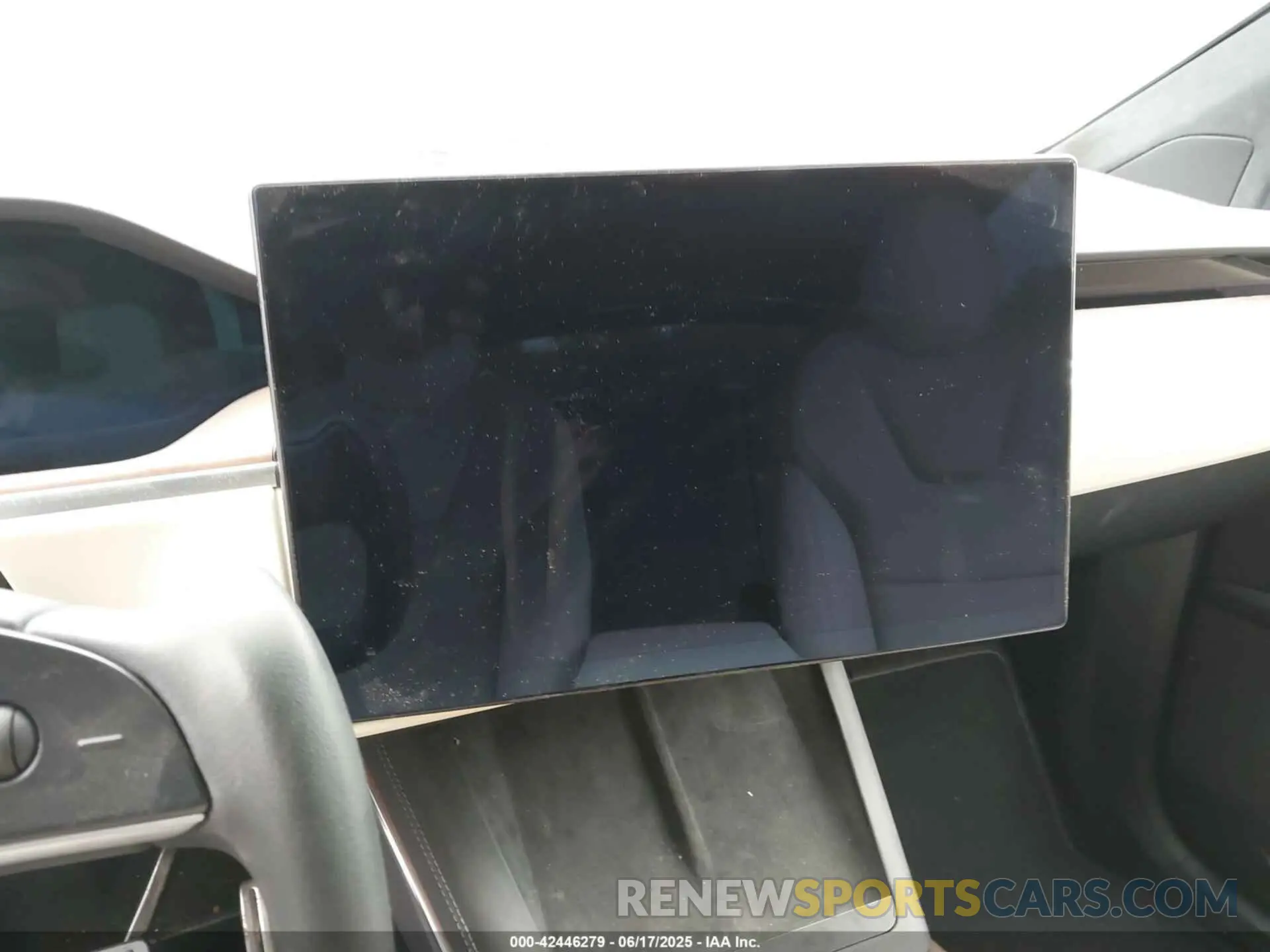 18 Photograph of a damaged car 7SAXCDE52PF404062 TESLA MODEL X 2023