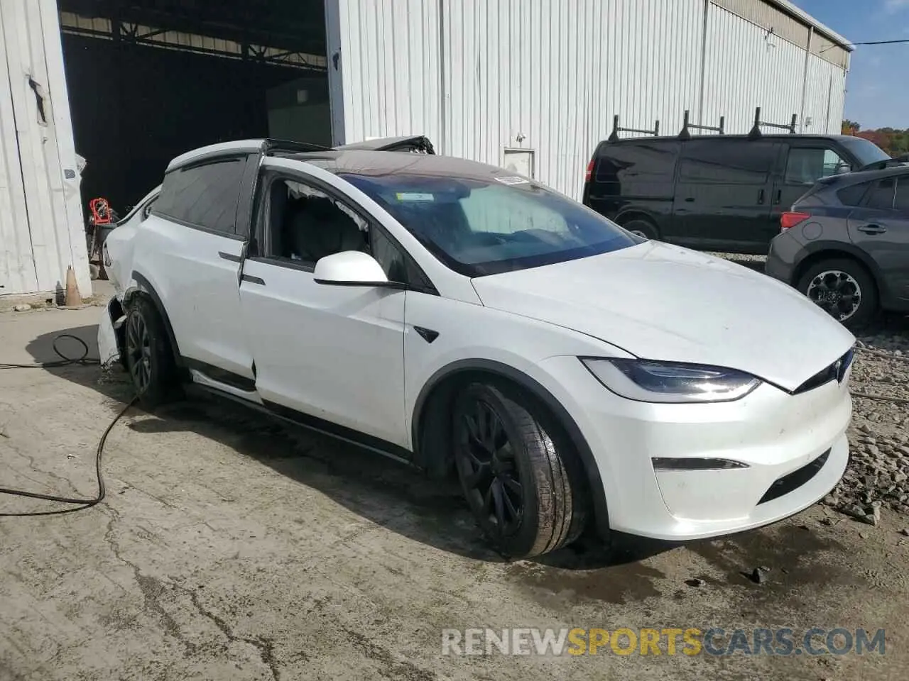 4 Photograph of a damaged car 7SAXCDE53PF369158 TESLA MODEL X 2023