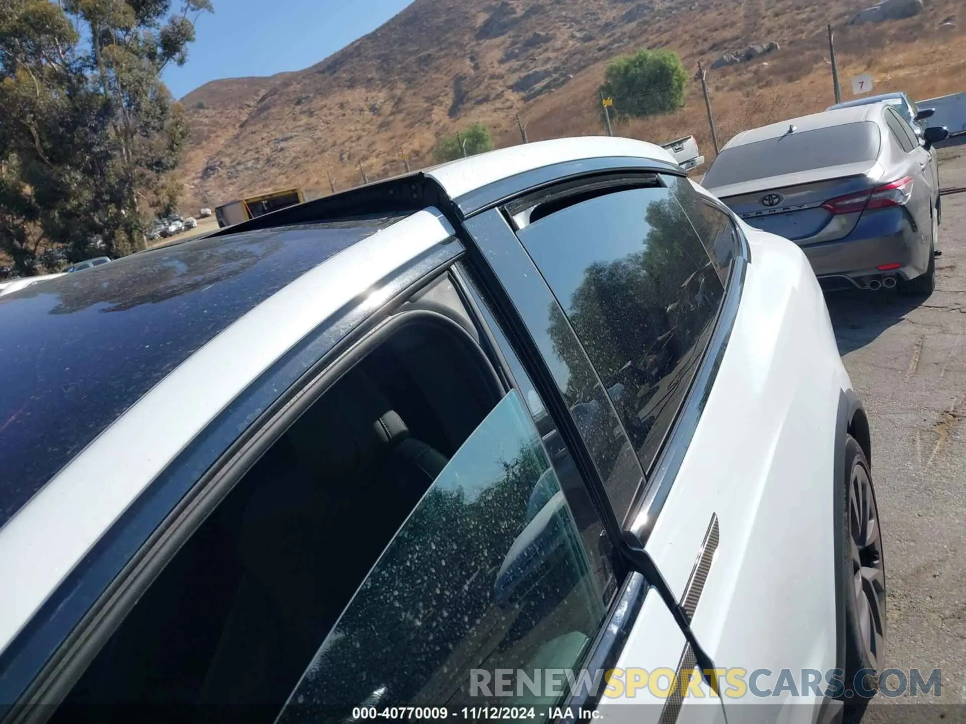 21 Photograph of a damaged car 7SAXCDE53PF423512 TESLA MODEL X 2023