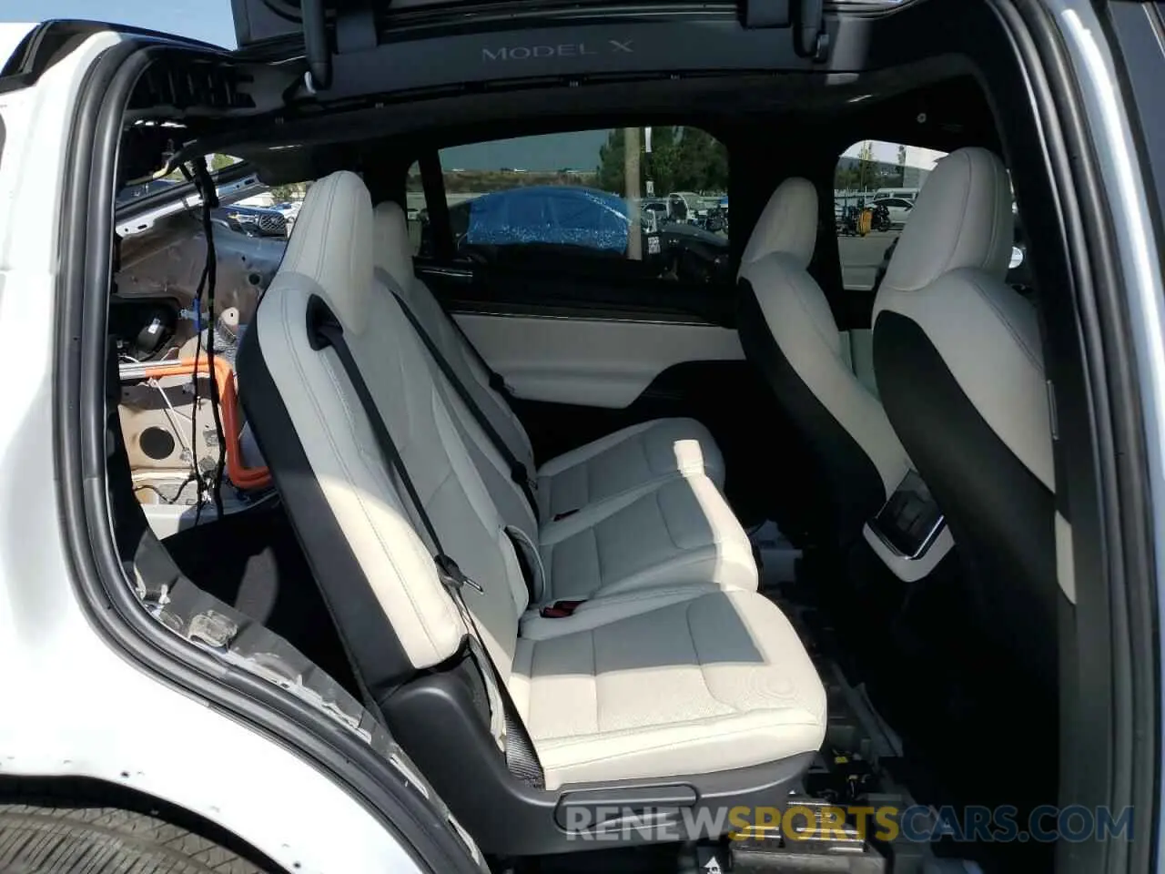 10 Photograph of a damaged car 7SAXCDE54PF406427 TESLA MODEL X 2023