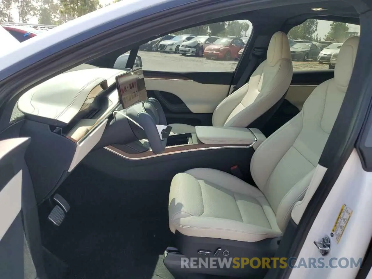 7 Photograph of a damaged car 7SAXCDE54PF406427 TESLA MODEL X 2023