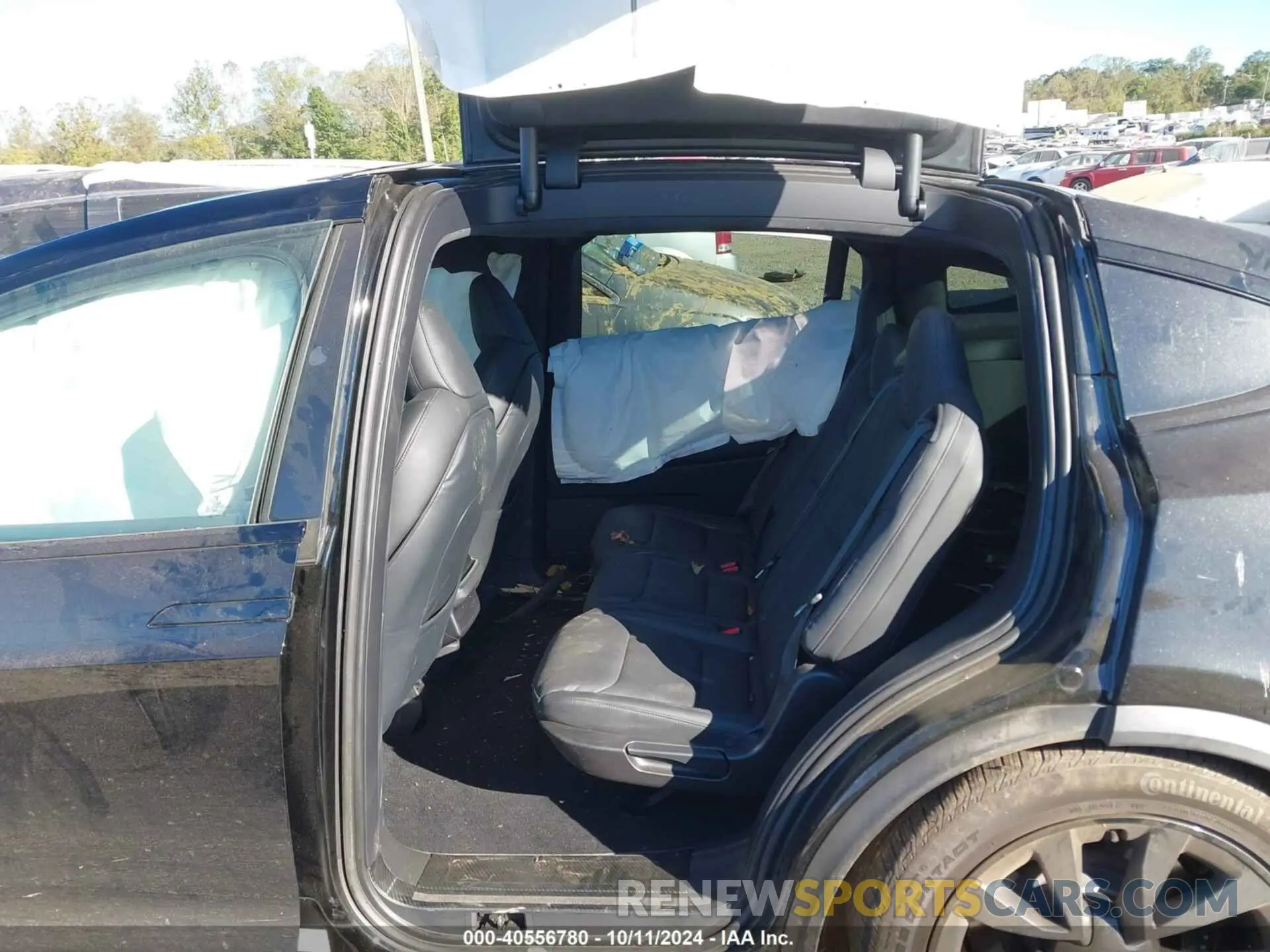 8 Photograph of a damaged car 7SAXCDE54PF419209 TESLA MODEL X 2023