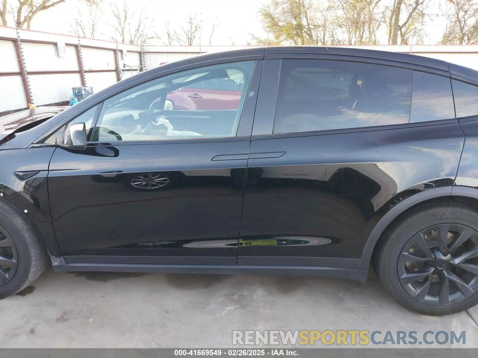 14 Photograph of a damaged car 7SAXCDE55PF387015 TESLA MODEL X 2023