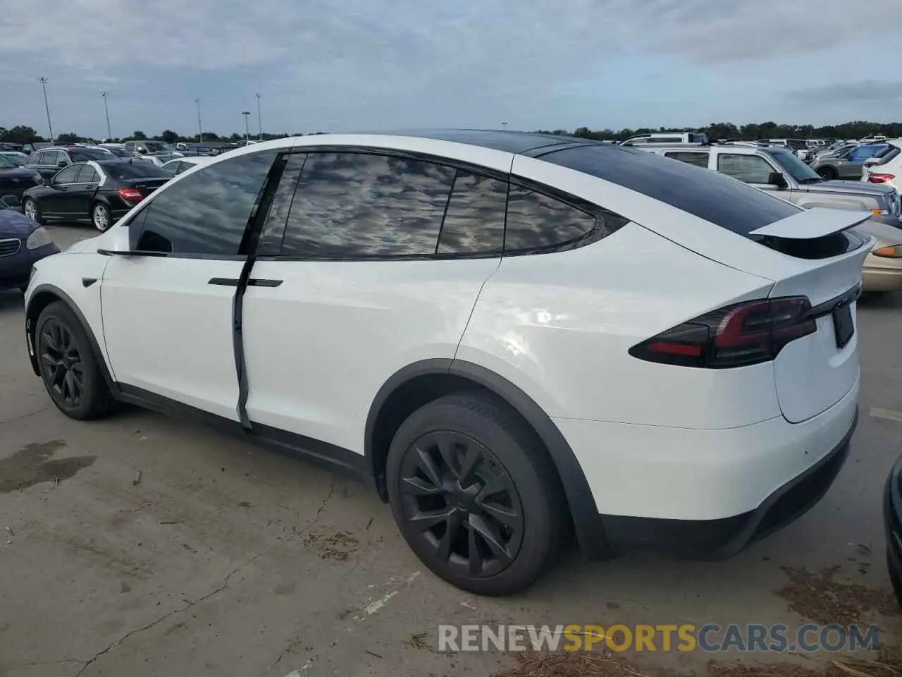 2 Photograph of a damaged car 7SAXCDE55PF409093 TESLA MODEL X 2023