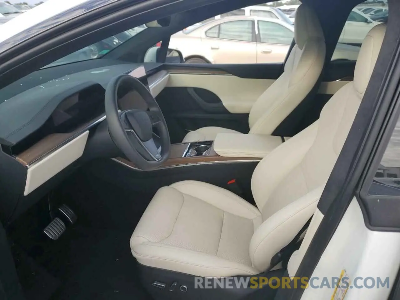 7 Photograph of a damaged car 7SAXCDE55PF409093 TESLA MODEL X 2023