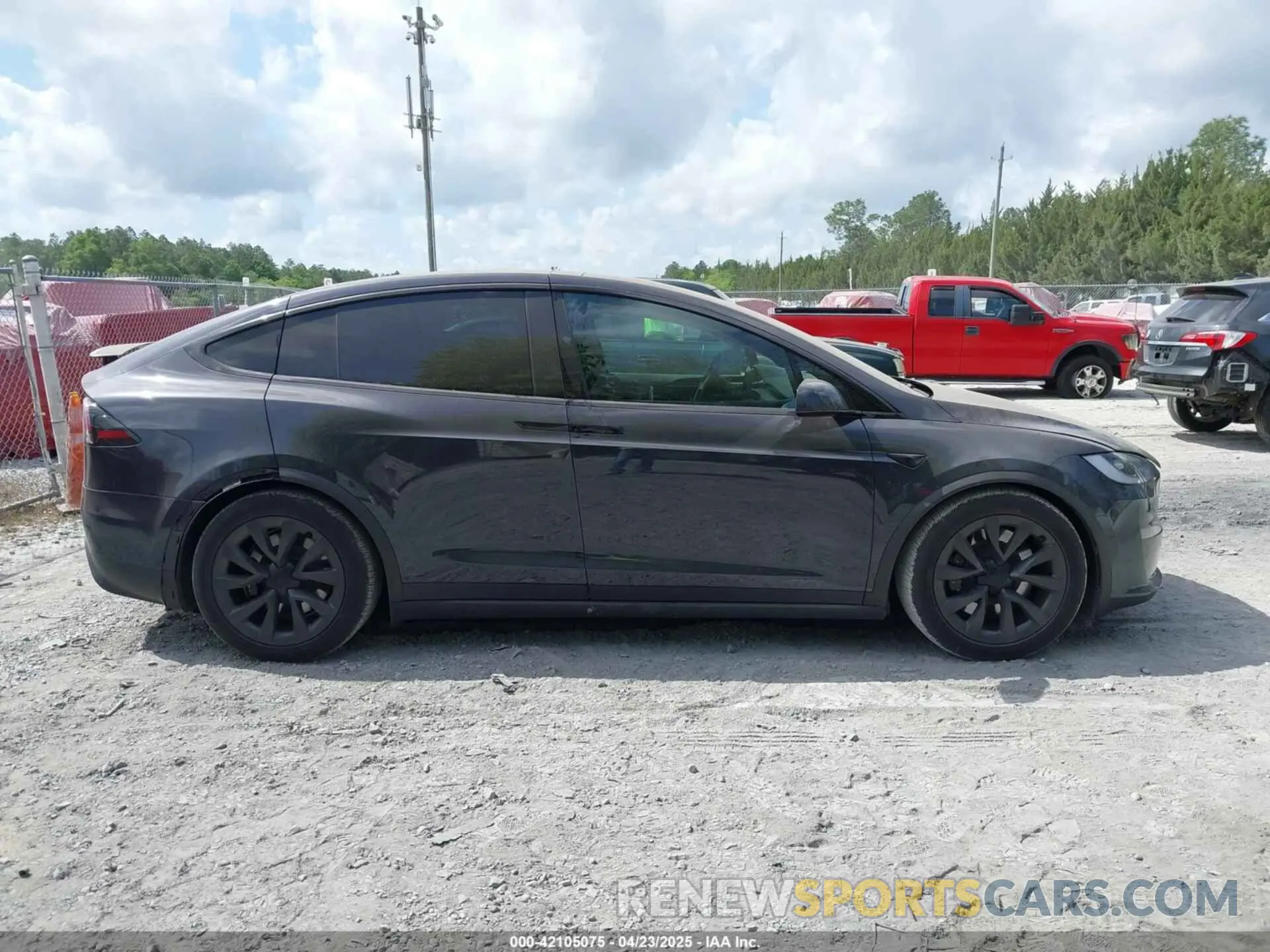 14 Photograph of a damaged car 7SAXCDE55PF427769 TESLA MODEL X 2023