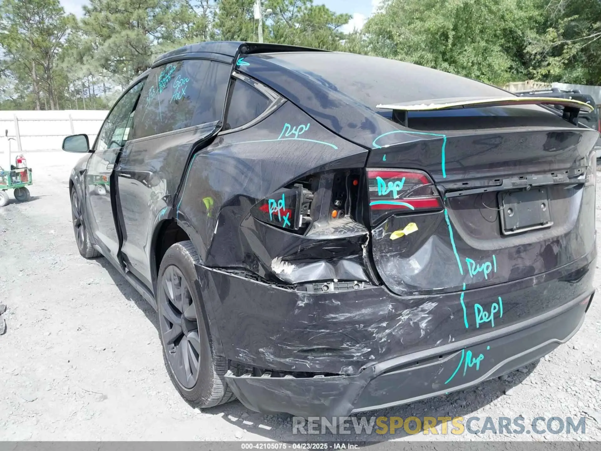 6 Photograph of a damaged car 7SAXCDE55PF427769 TESLA MODEL X 2023