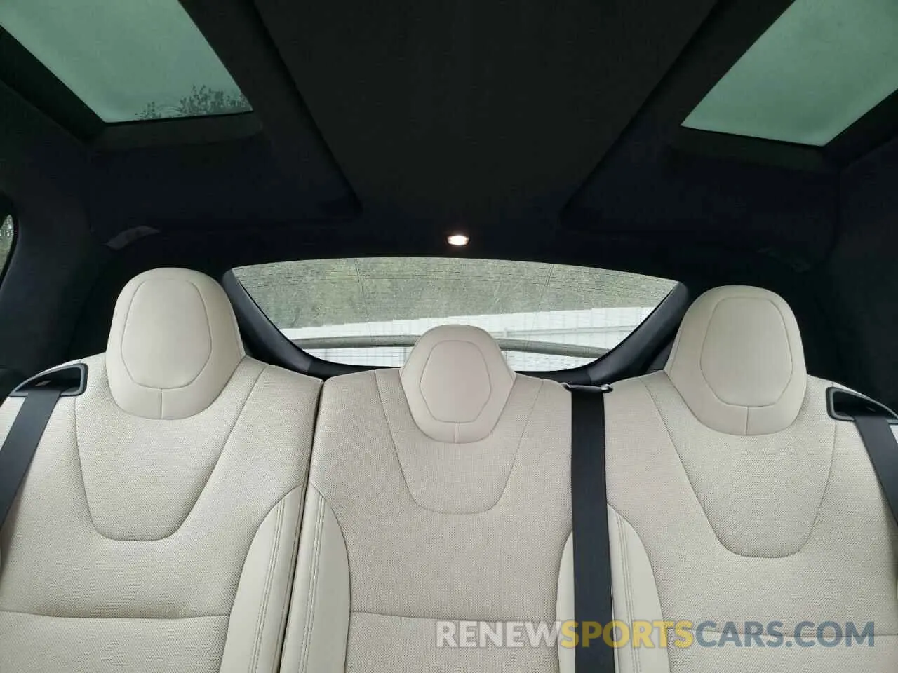 10 Photograph of a damaged car 7SAXCDE55PF430185 TESLA MODEL X 2023