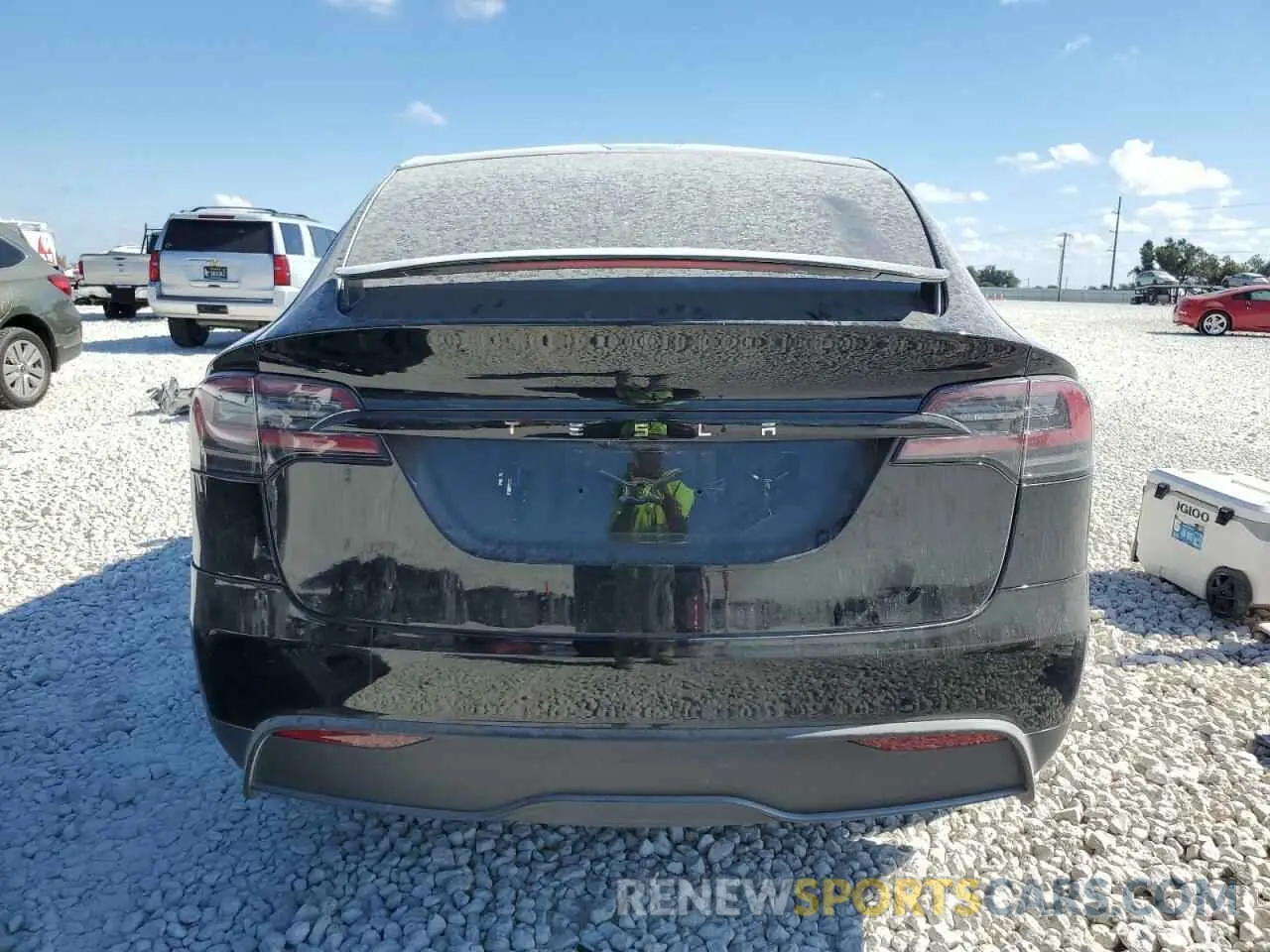 6 Photograph of a damaged car 7SAXCDE57PF415641 TESLA MODEL X 2023