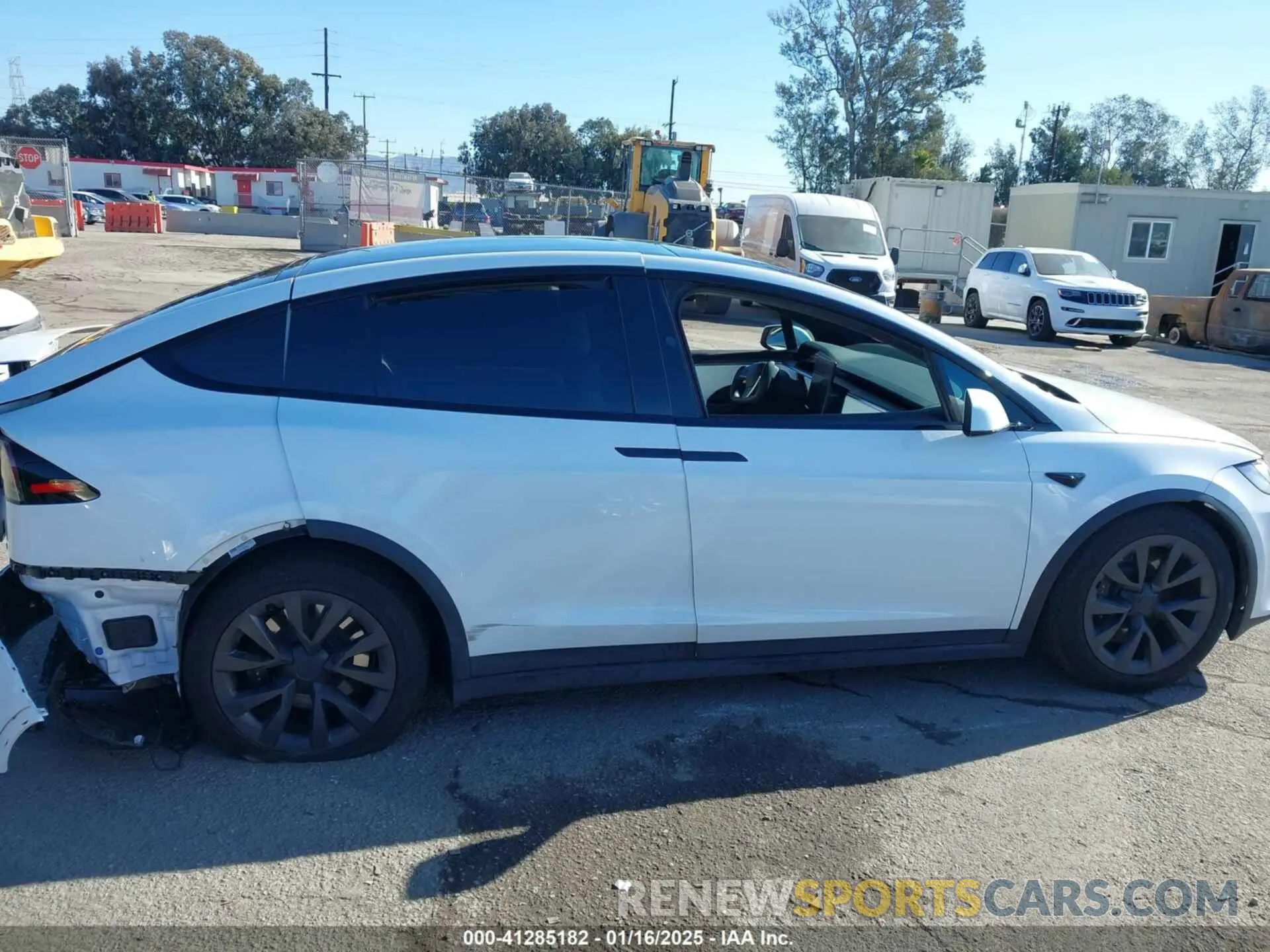 13 Photograph of a damaged car 7SAXCDE58PF411114 TESLA MODEL X 2023