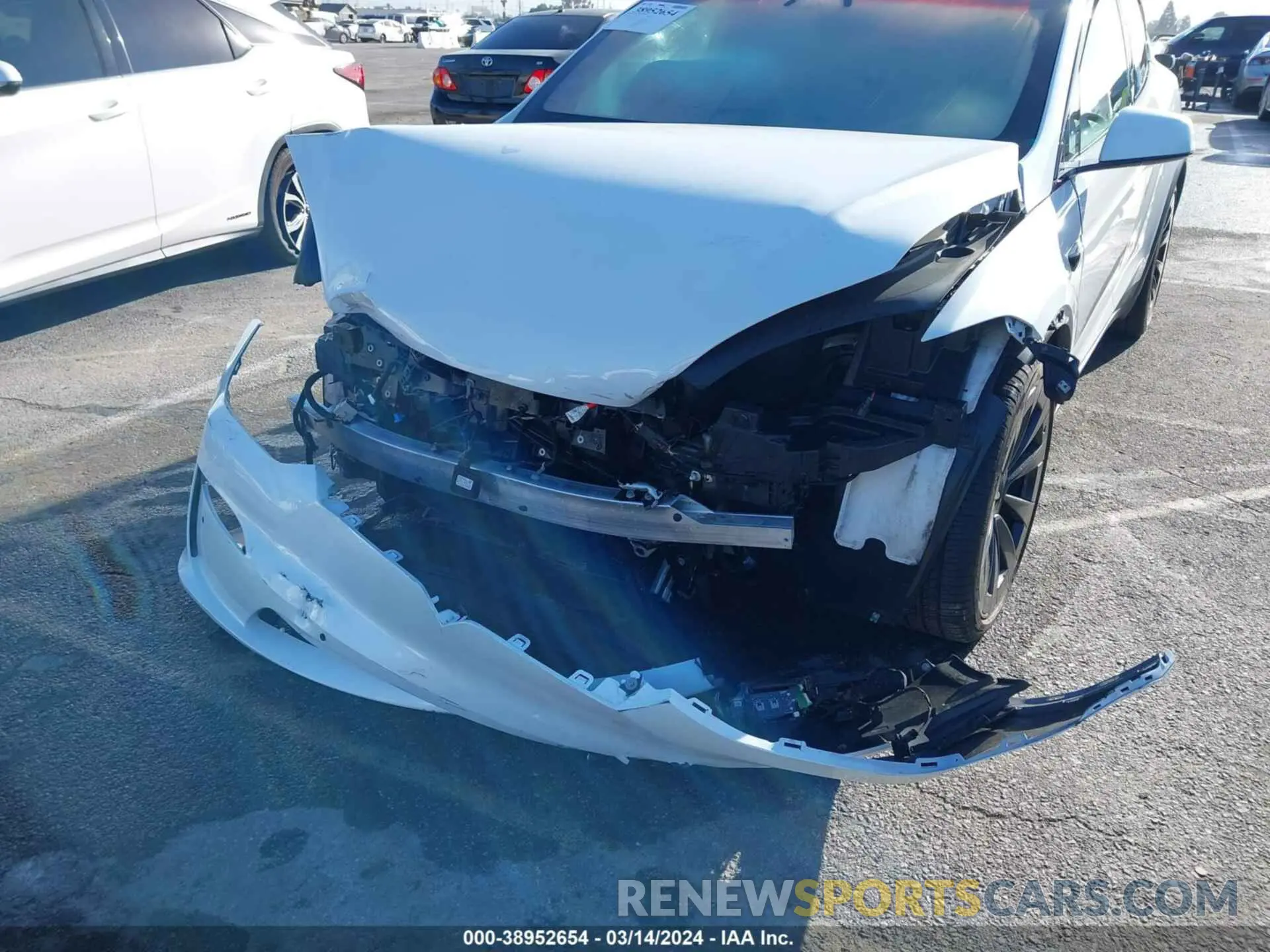 6 Photograph of a damaged car 7SAXCDE5XPF378942 TESLA MODEL X 2023