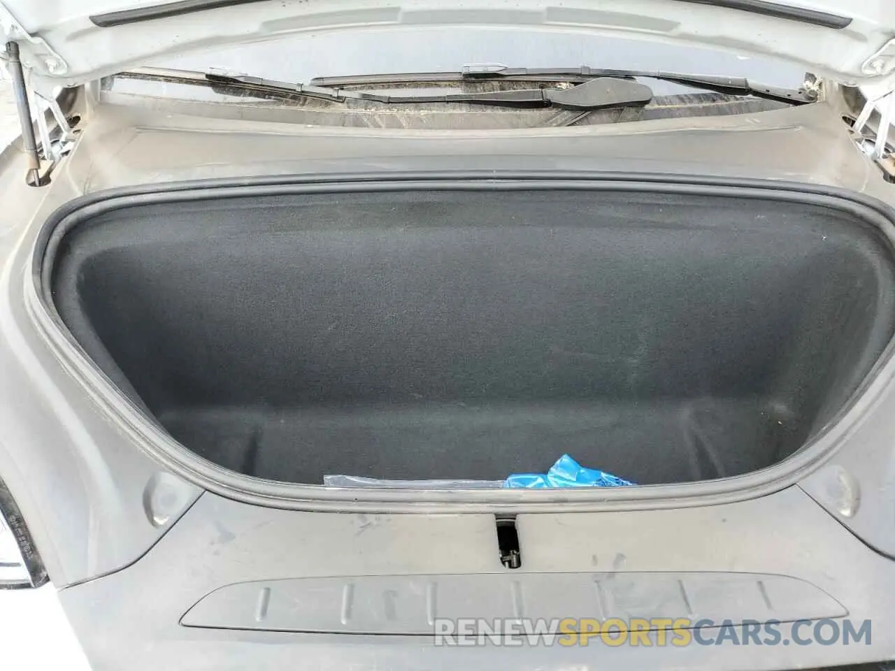 11 Photograph of a damaged car 7SAXCDE5XPF405072 TESLA MODEL X 2023