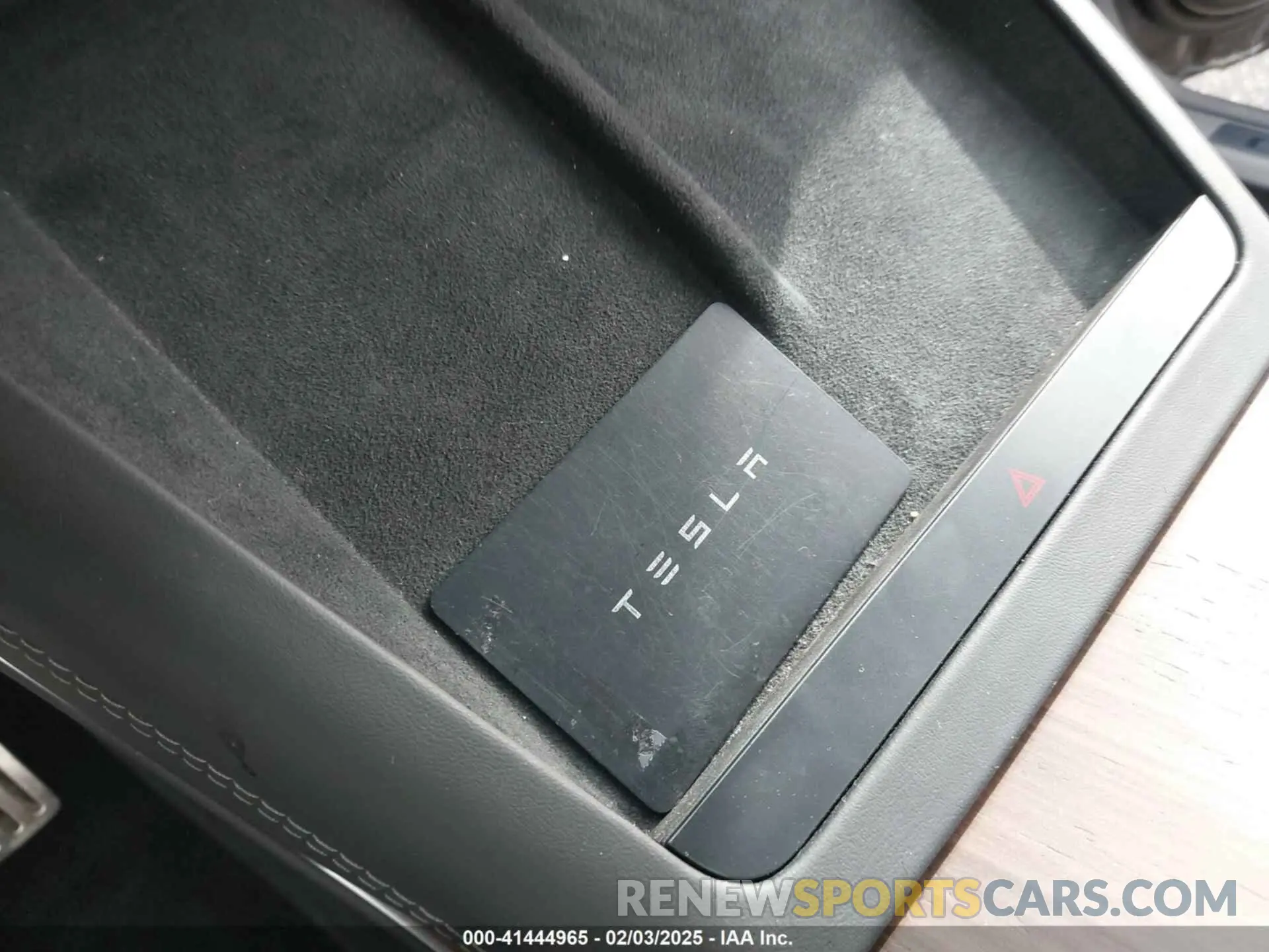 11 Photograph of a damaged car 7SAXCAE50RF453410 TESLA MODEL X 2024