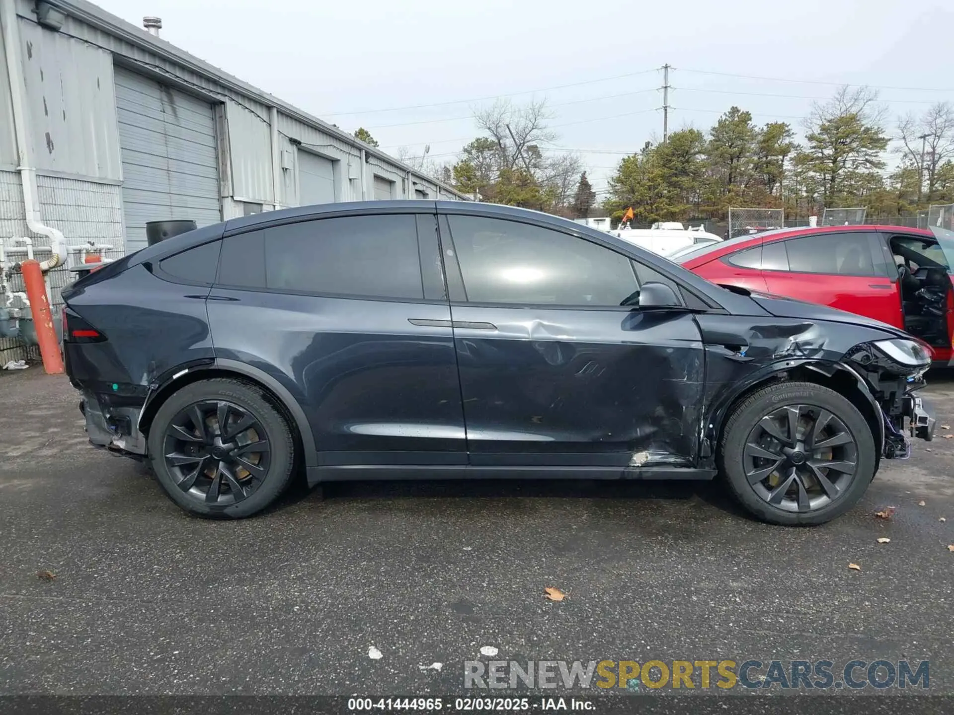 14 Photograph of a damaged car 7SAXCAE50RF453410 TESLA MODEL X 2024