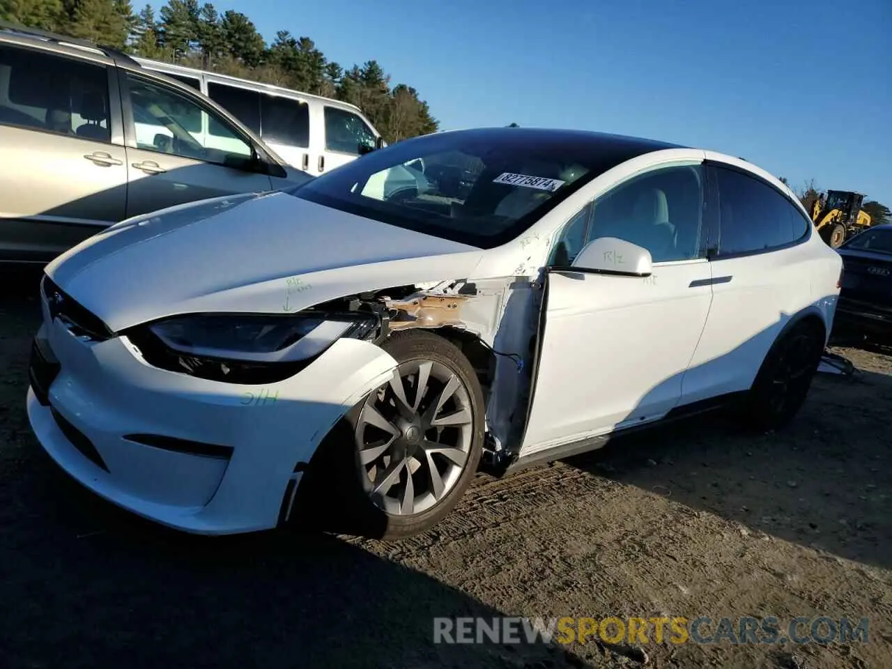 1 Photograph of a damaged car 7SAXCAE53RF442904 TESLA MODEL X 2024