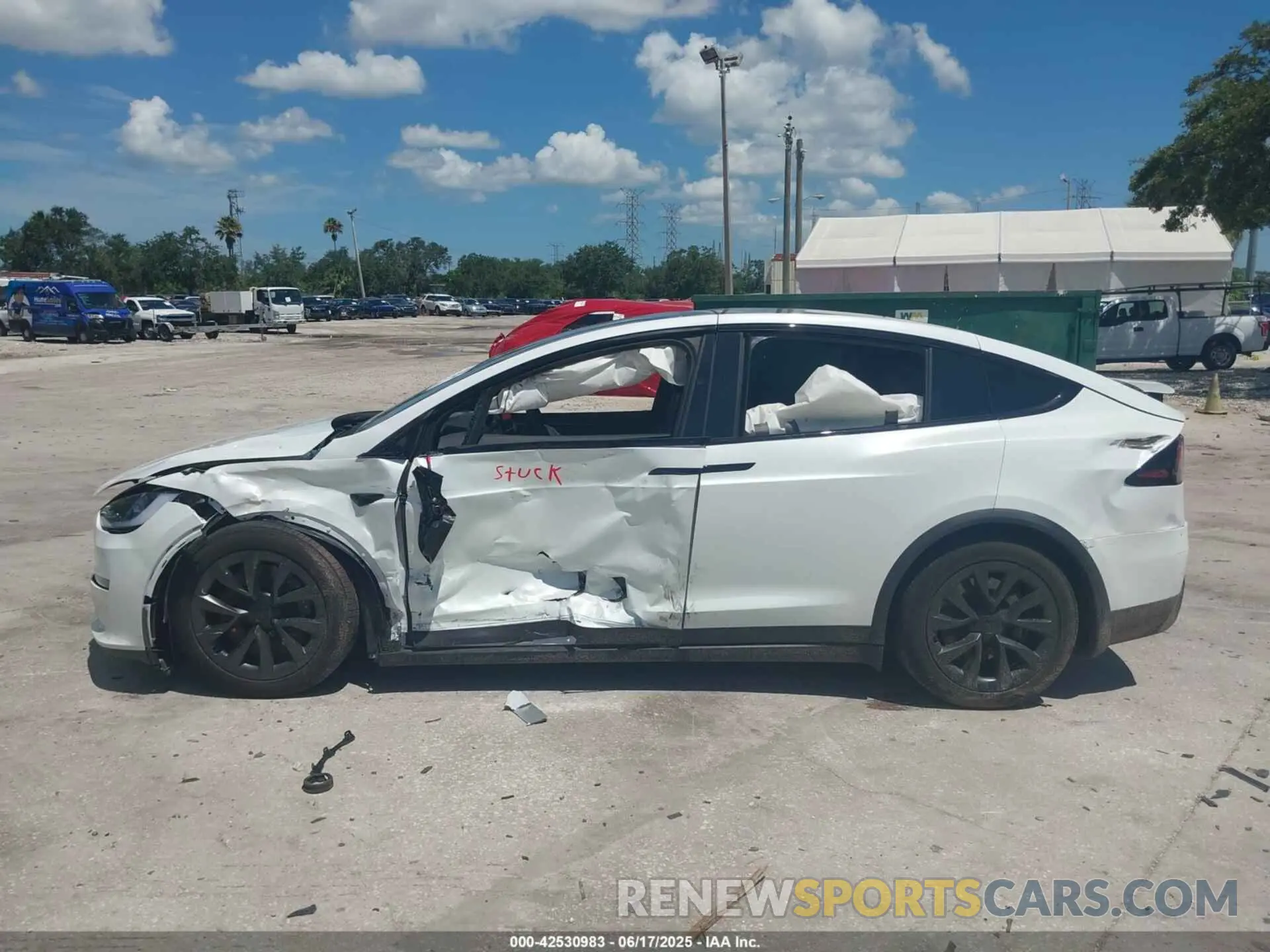 15 Photograph of a damaged car 7SAXCAE54RF449148 TESLA MODEL X 2024
