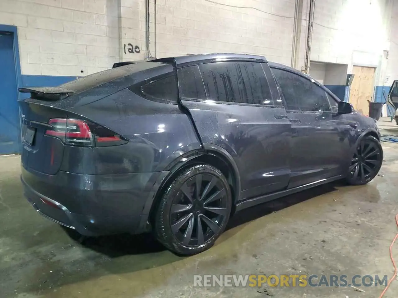 3 Photograph of a damaged car 7SAXCAE5XRF433522 TESLA MODEL X 2024