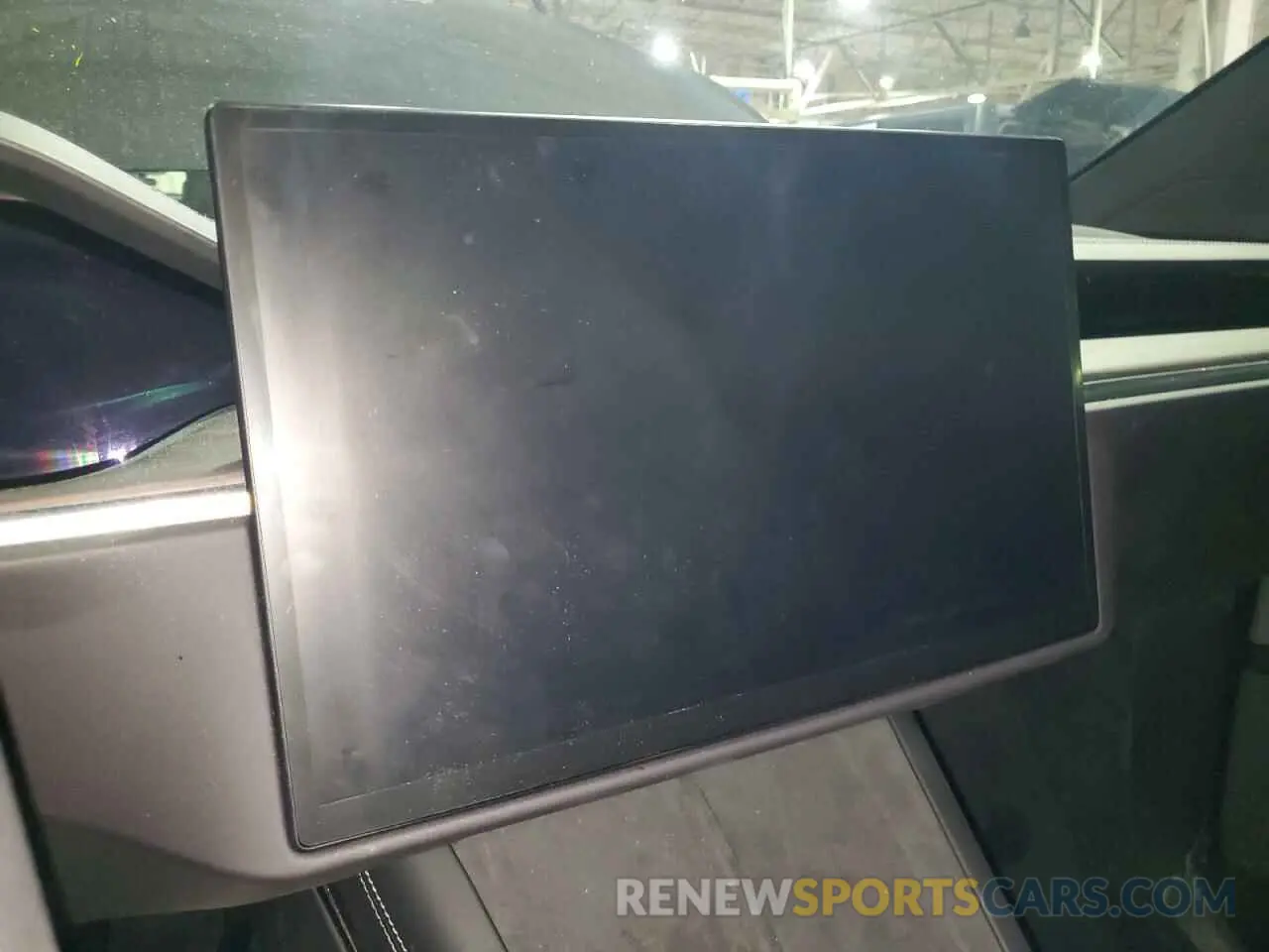 9 Photograph of a damaged car 7SAXCAE5XRF433522 TESLA MODEL X 2024