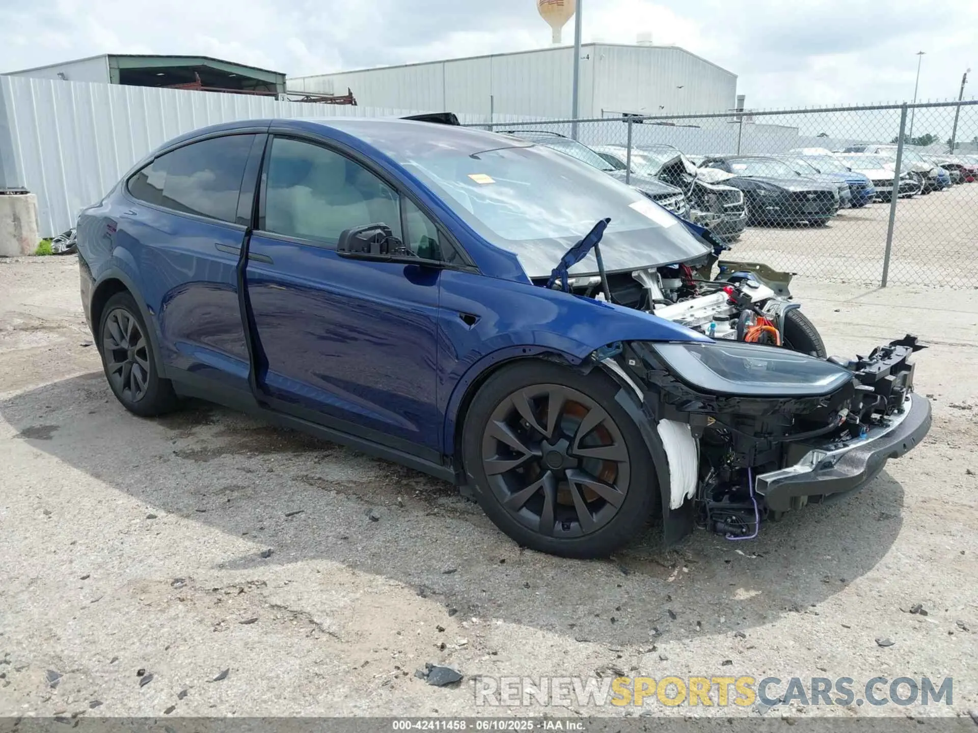 1 Photograph of a damaged car 7SAXCBE52RF456542 TESLA MODEL X 2024