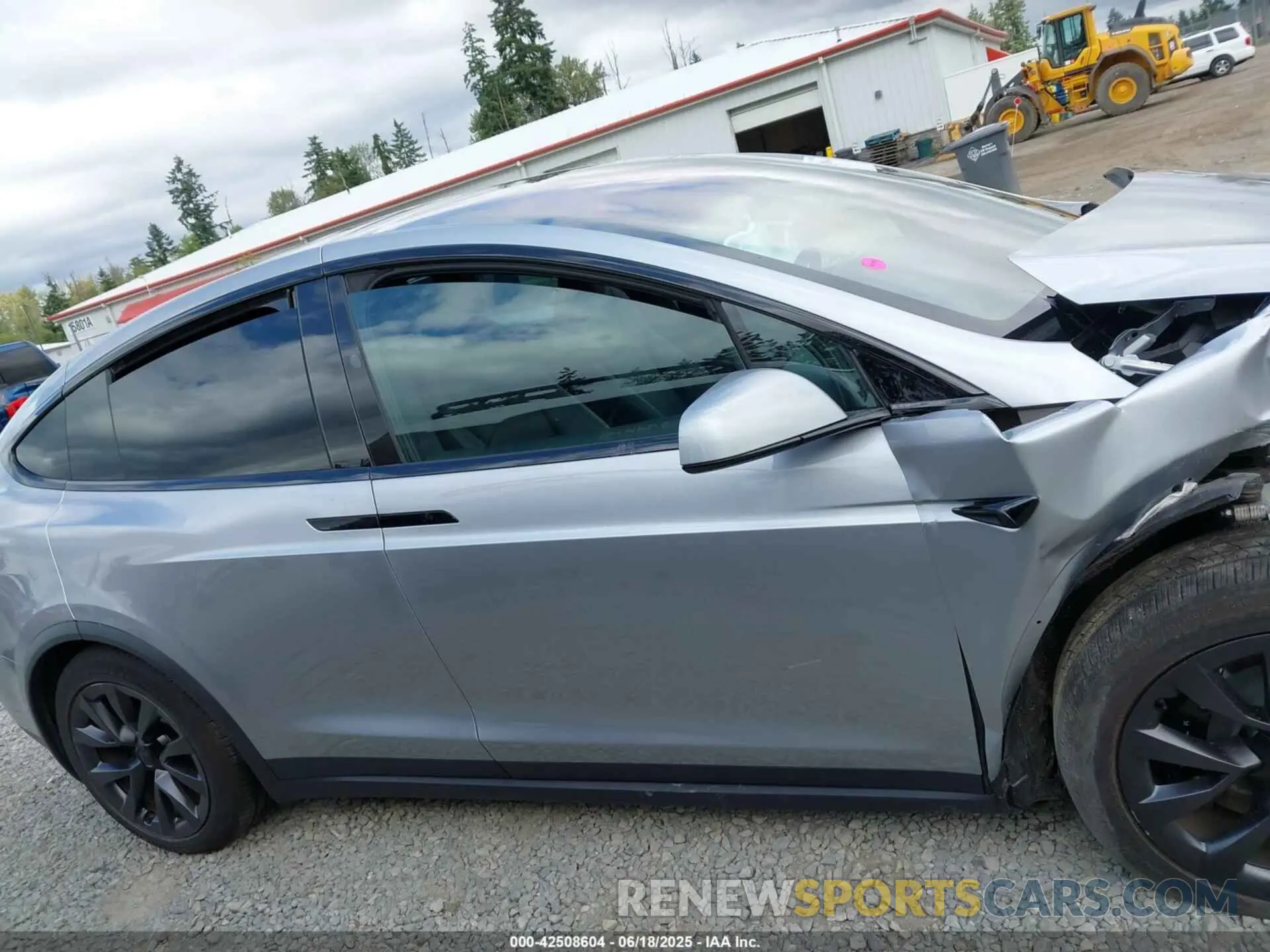 13 Photograph of a damaged car 7SAXCBE55RF460875 TESLA MODEL X 2024