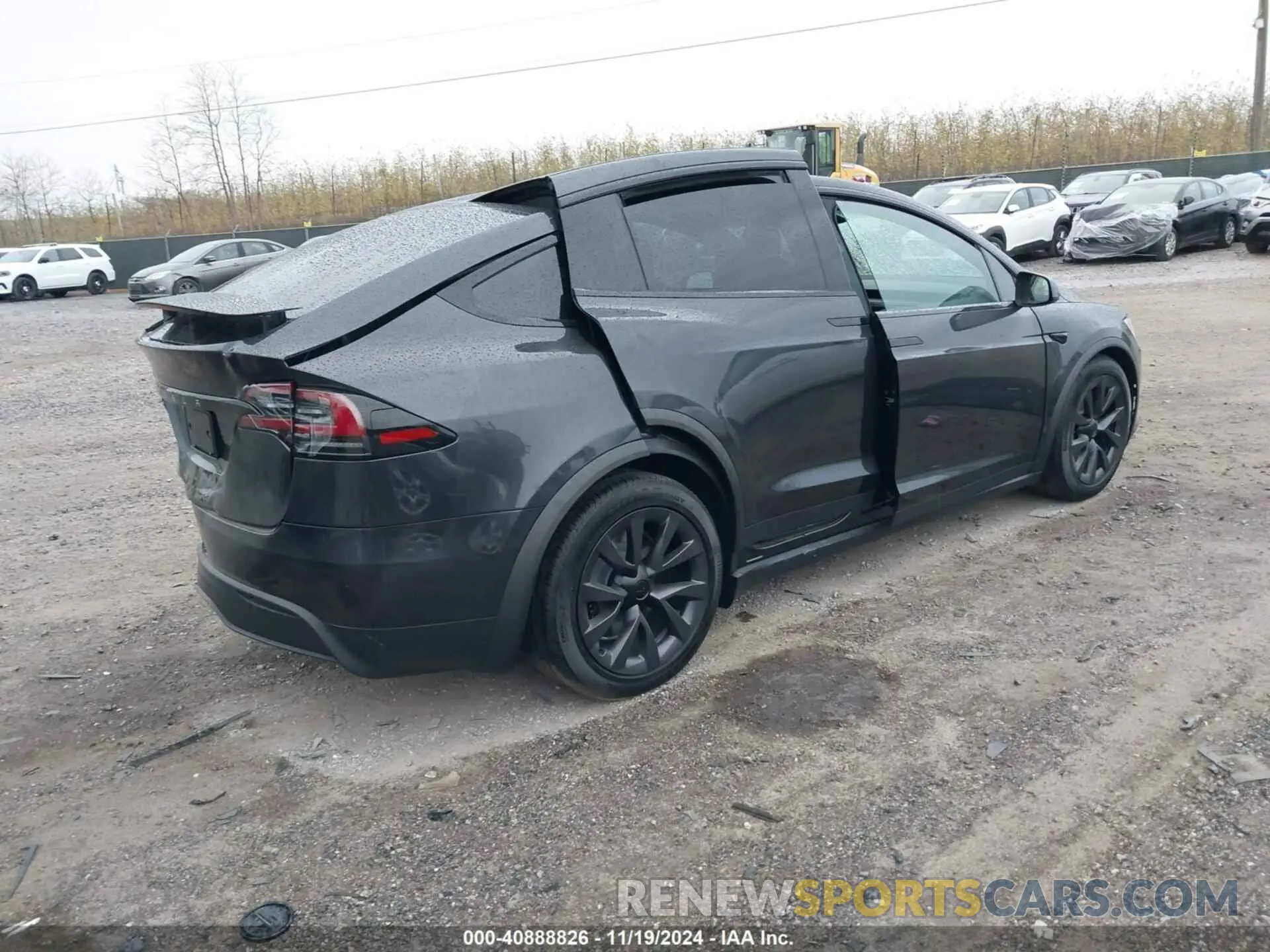 4 Photograph of a damaged car 7SAXCBE58RF459073 TESLA MODEL X 2024