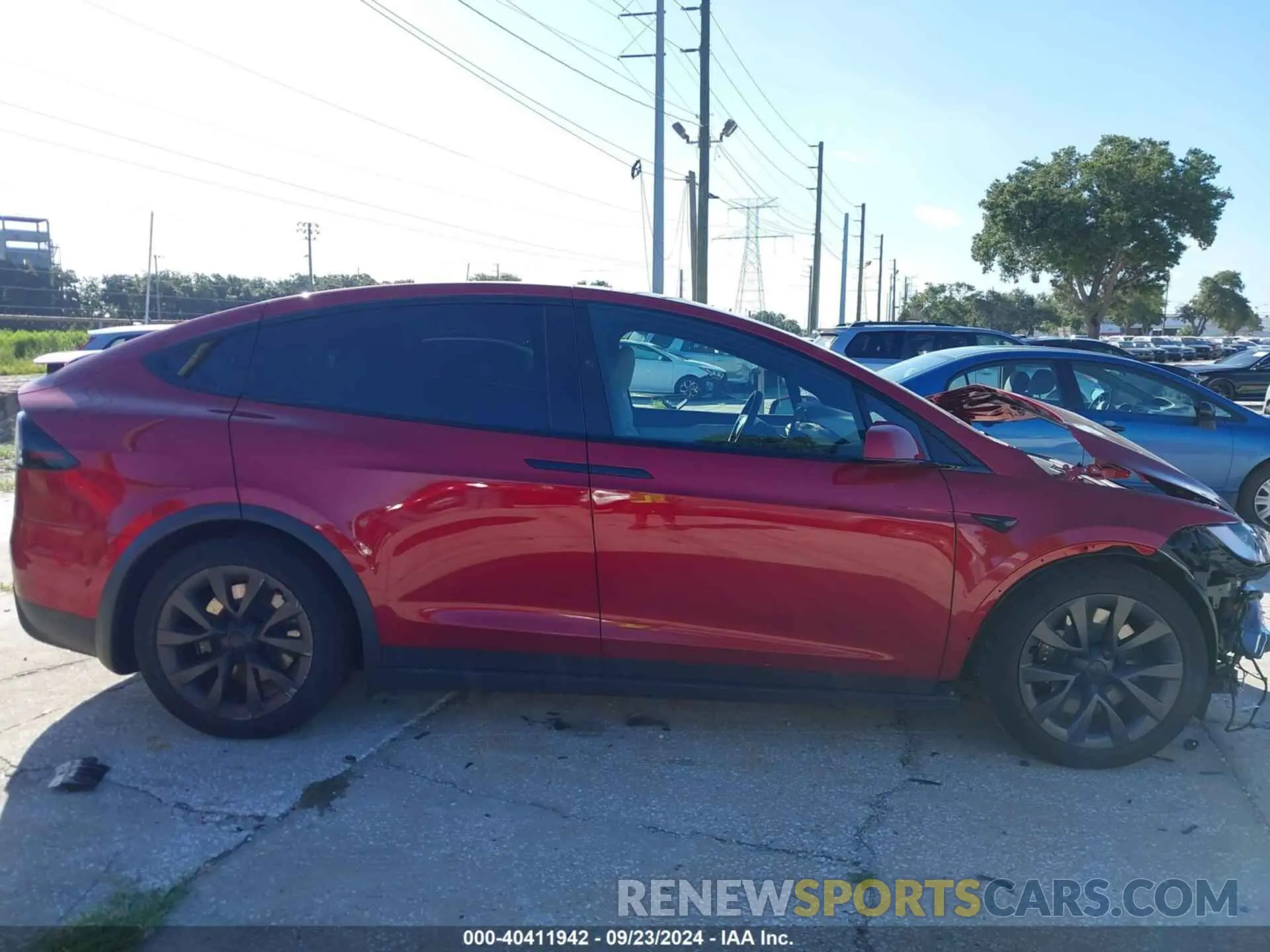 13 Photograph of a damaged car 7SAXCBE5XRF437477 TESLA MODEL X 2024
