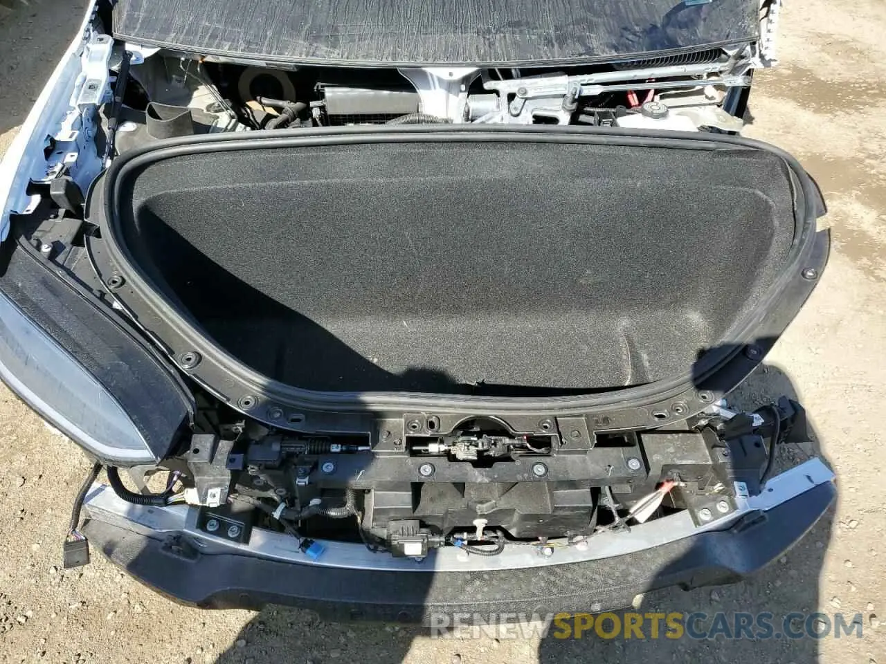 12 Photograph of a damaged car 7SAXCBE62RF458901 TESLA MODEL X 2024