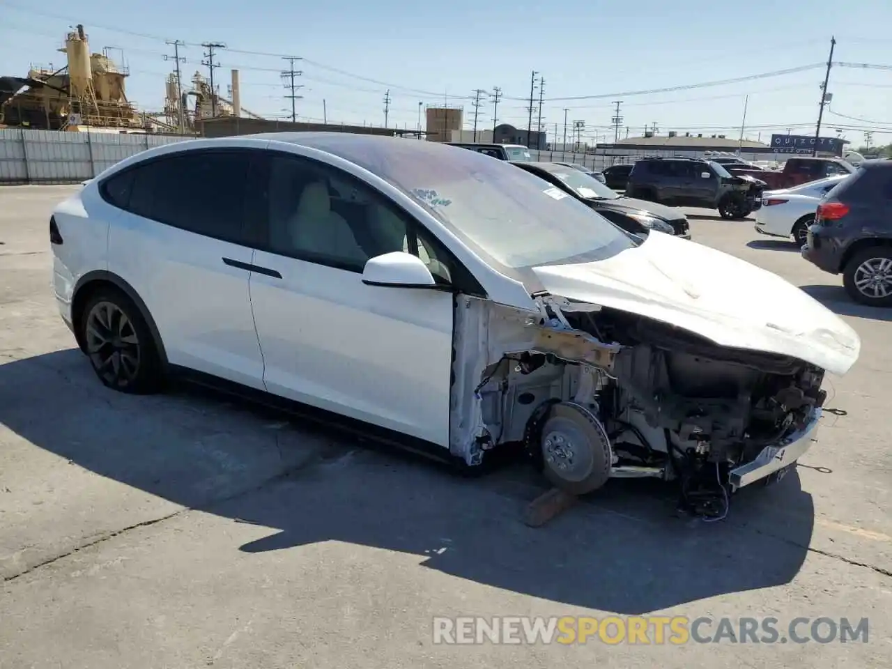 4 Photograph of a damaged car 7SAXCDE50RF446832 TESLA MODEL X 2024