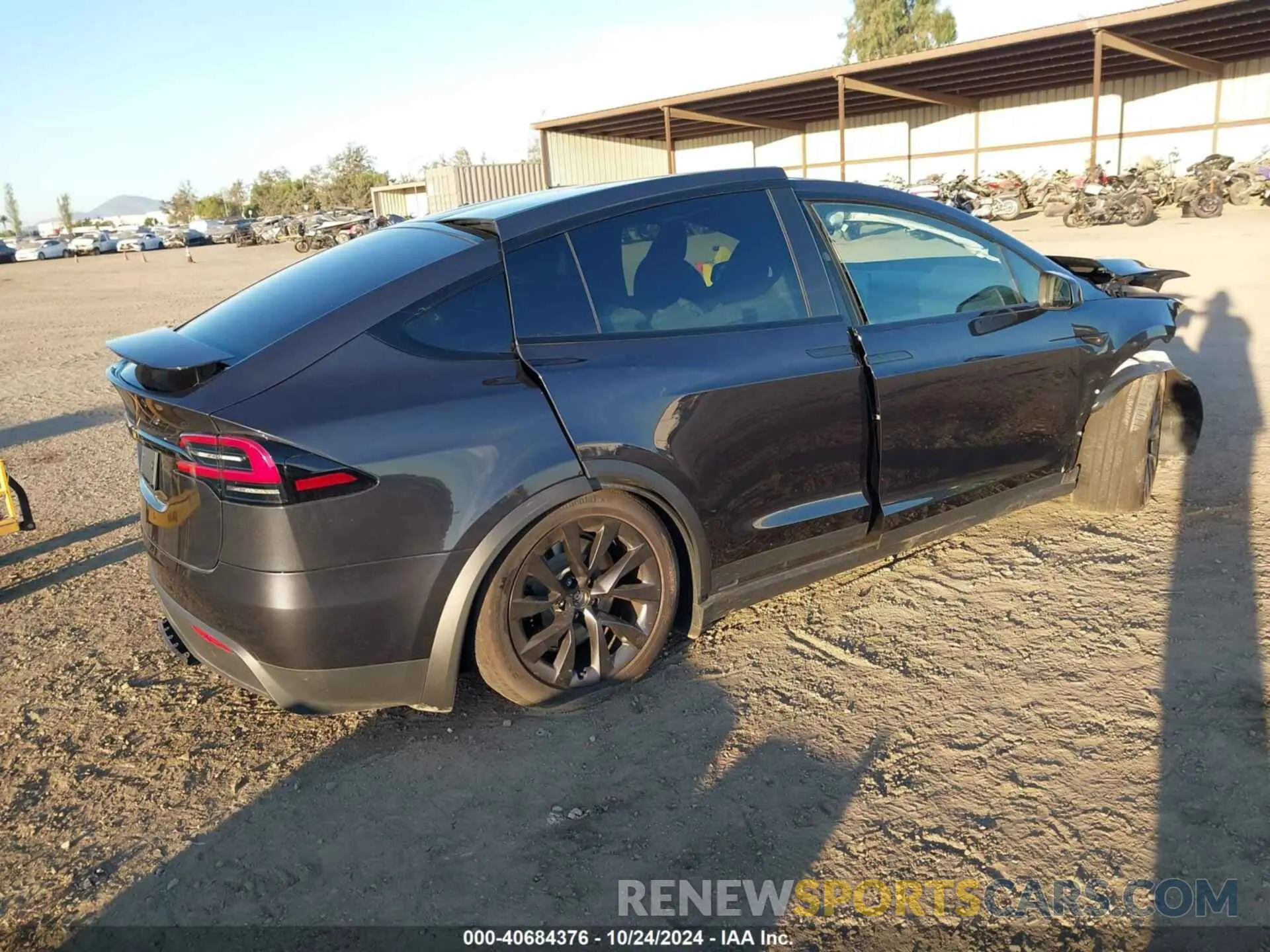 4 Photograph of a damaged car 7SAXCDE51RF441994 TESLA MODEL X 2024