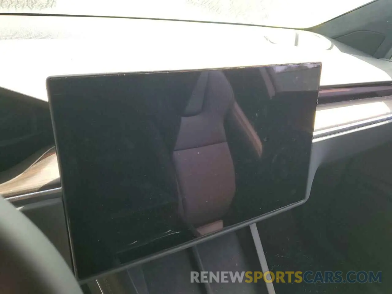 9 Photograph of a damaged car 7SAXCDE52RF445102 TESLA MODEL X 2024