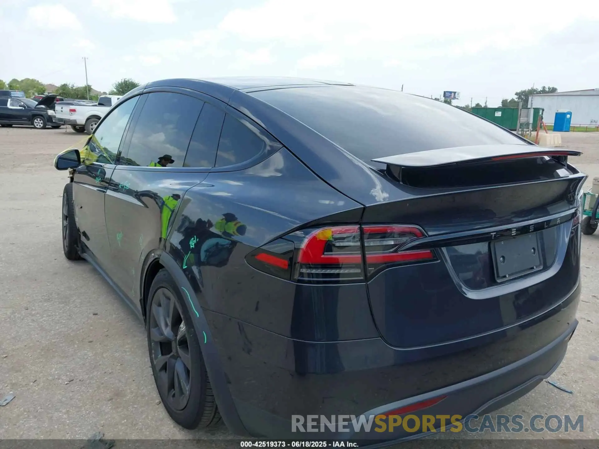 3 Photograph of a damaged car 7SAXCDE52RF446170 TESLA MODEL X 2024