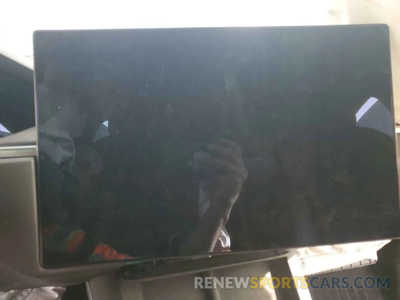 9 Photograph of a damaged car 7SAXCDE52RF449280 TESLA MODEL X 2024