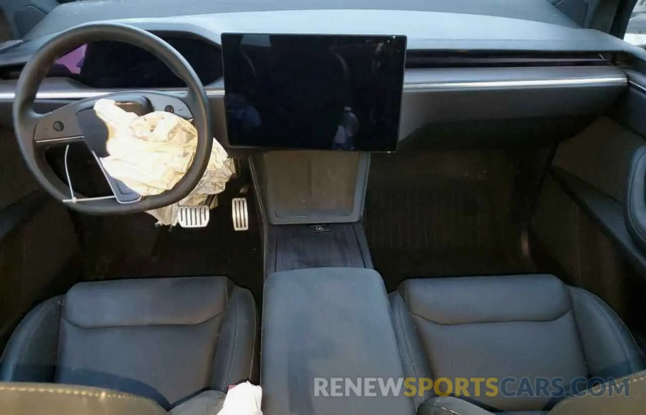 8 Photograph of a damaged car 7SAXCDE54RF441715 TESLA MODEL X 2024