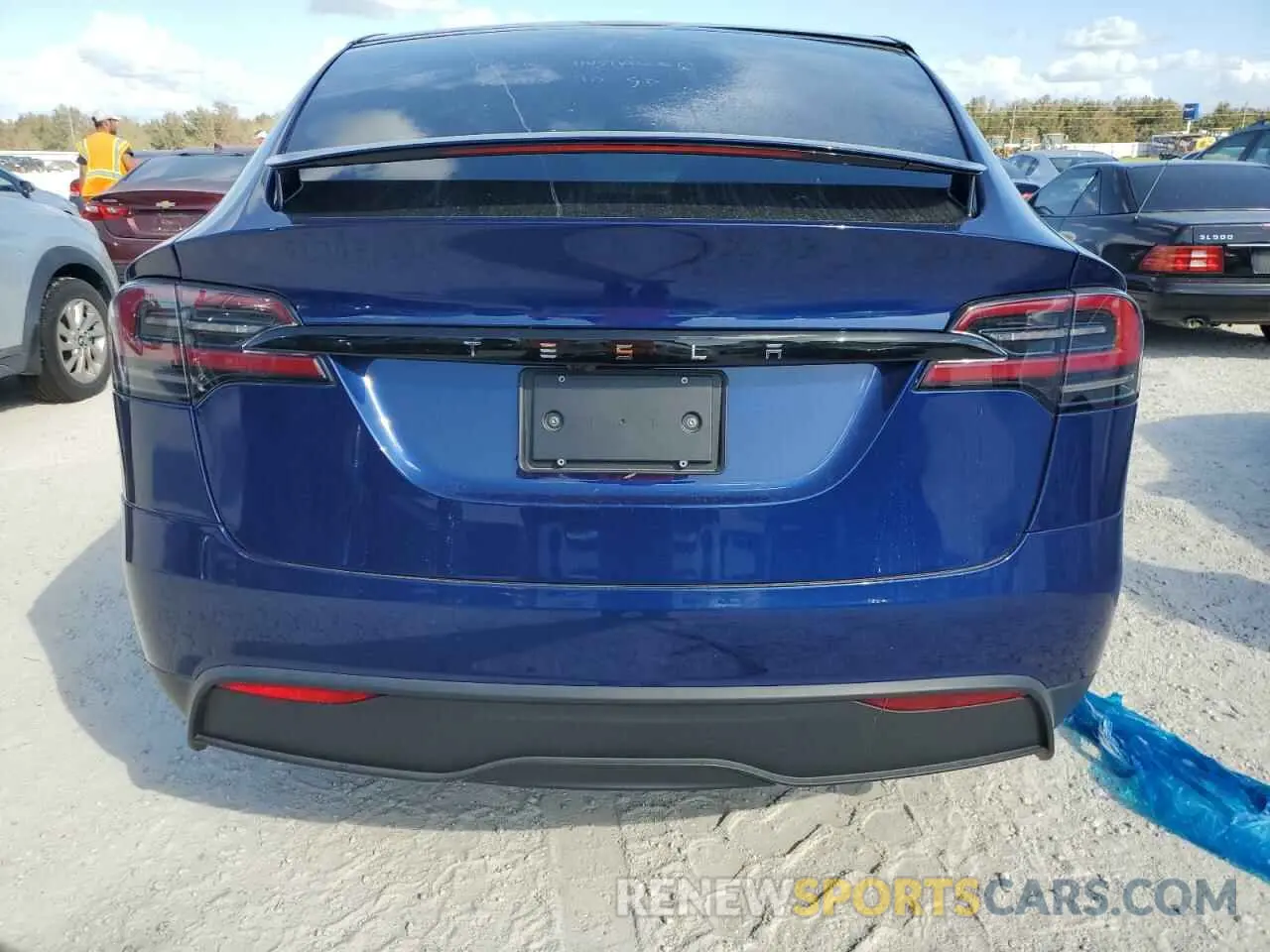 6 Photograph of a damaged car 7SAXCDE54RF442931 TESLA MODEL X 2024