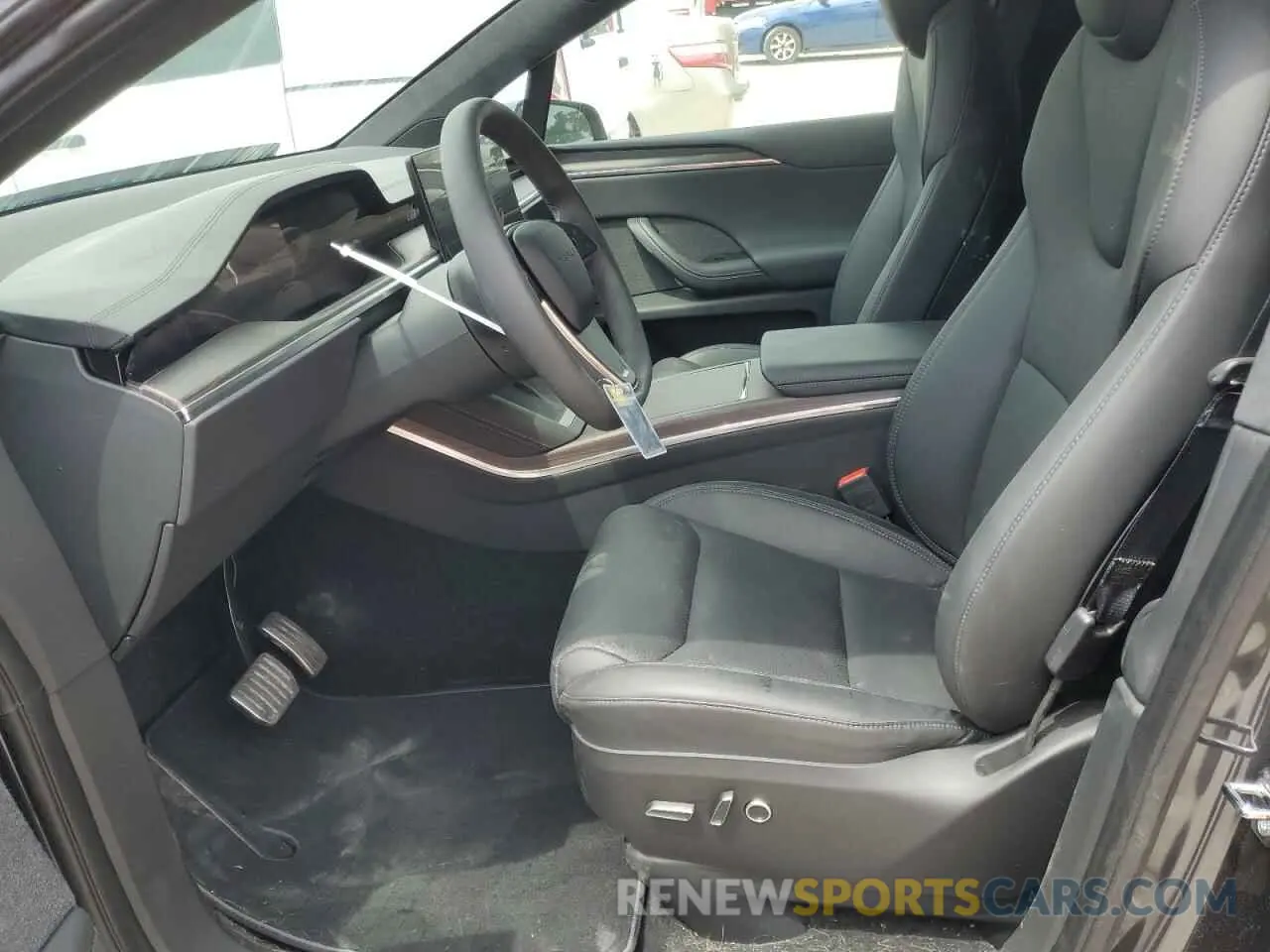 7 Photograph of a damaged car 7SAXCDE54RF445327 TESLA MODEL X 2024