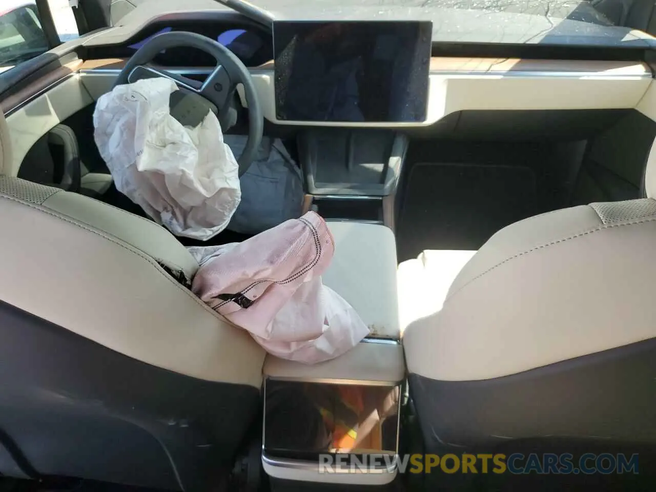 8 Photograph of a damaged car 7SAXCDE57RF433916 TESLA MODEL X 2024