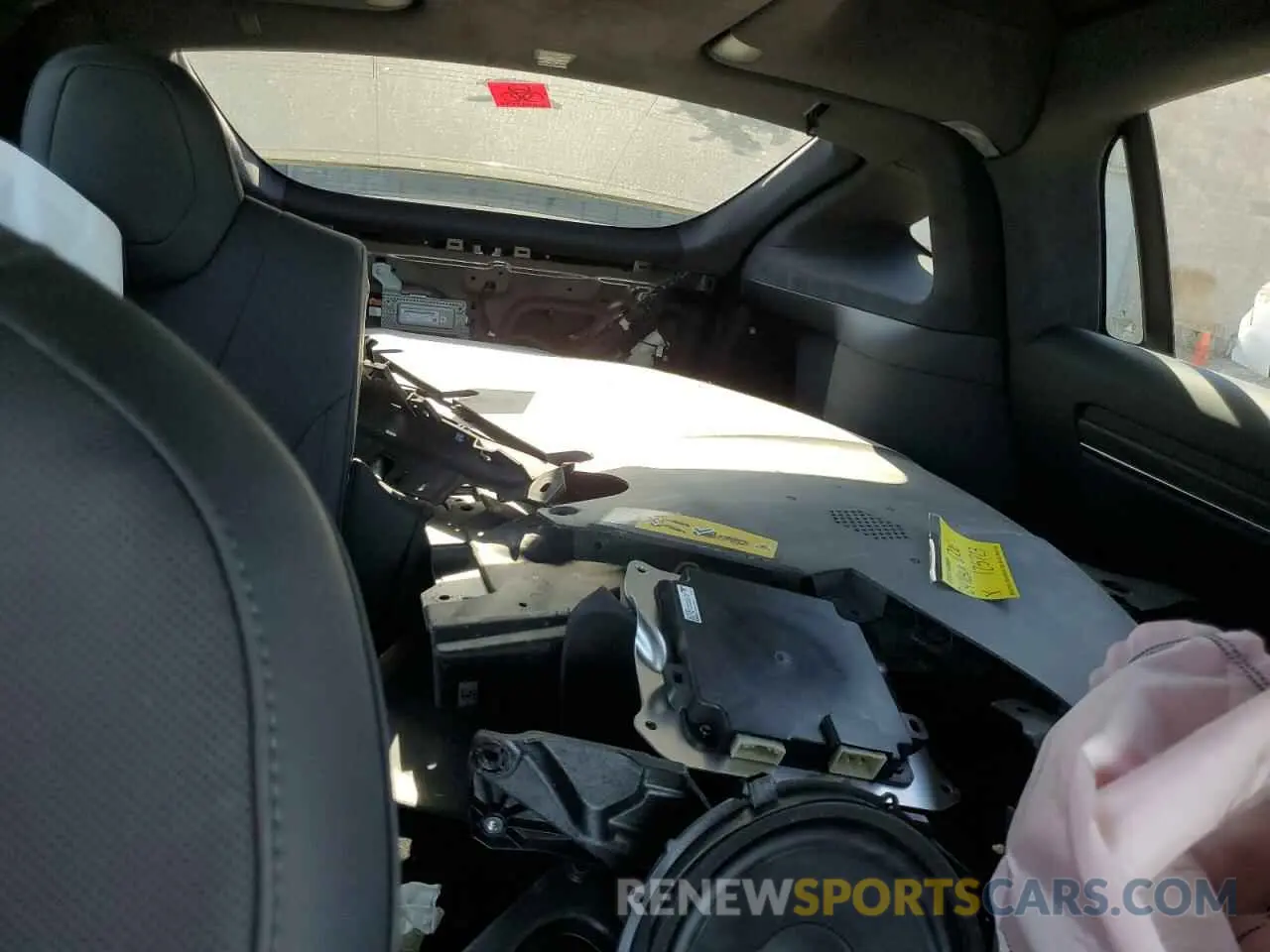 13 Photograph of a damaged car 7SAXCDE57RF442048 TESLA MODEL X 2024