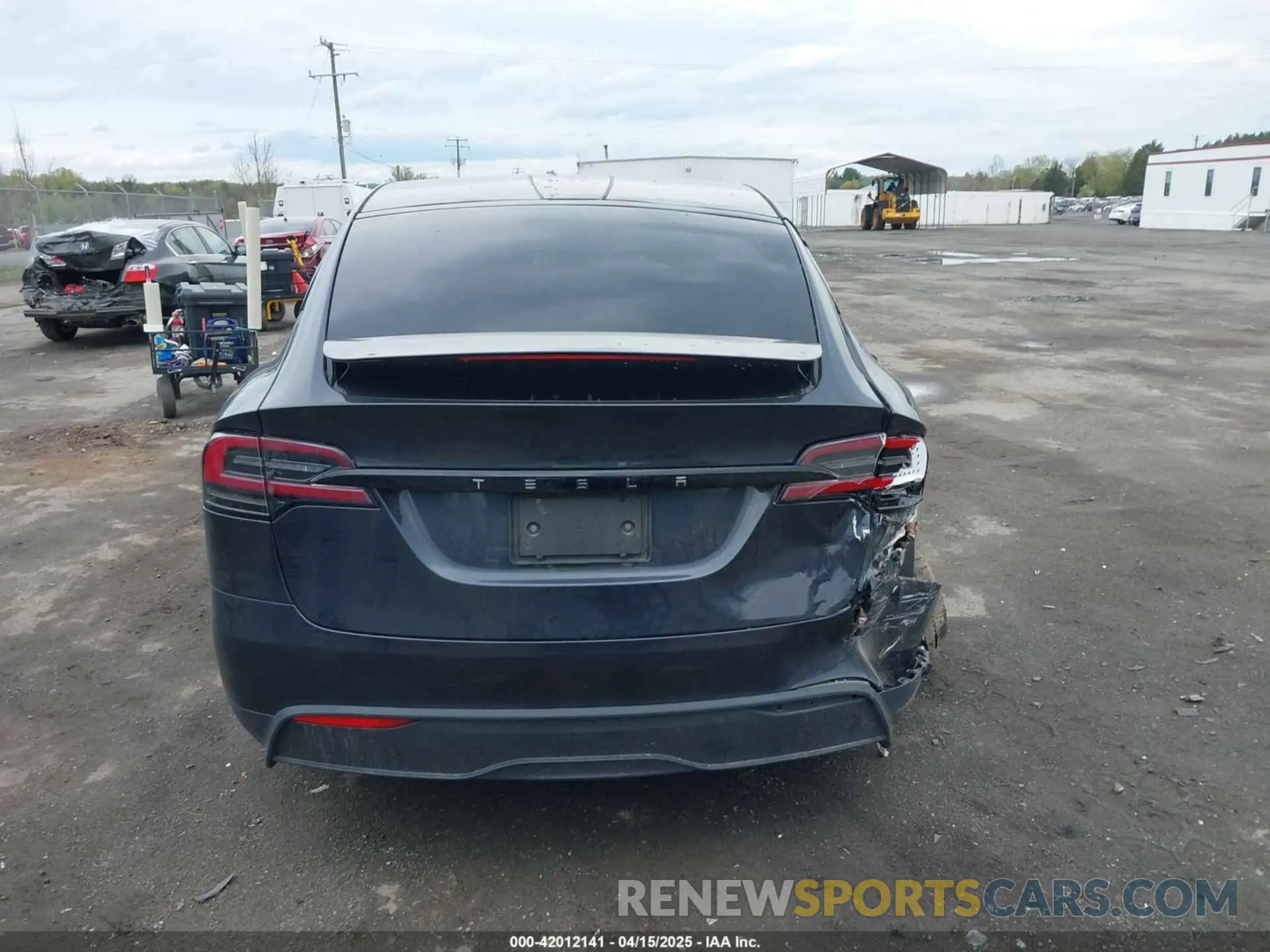 16 Photograph of a damaged car 7SAXCDE57RF445547 TESLA MODEL X 2024
