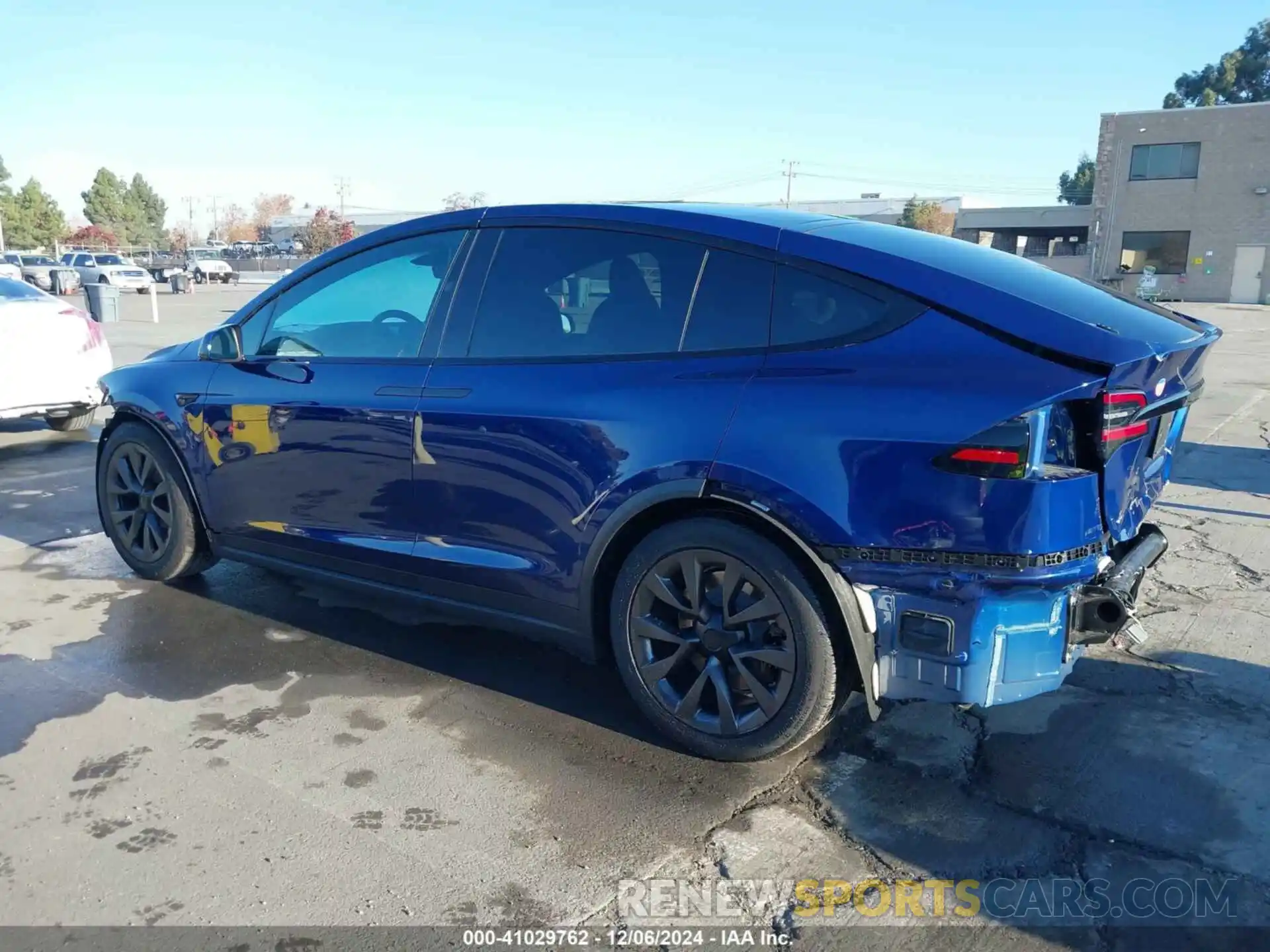 3 Photograph of a damaged car 7SAXCDE5XRF443761 TESLA MODEL X 2024