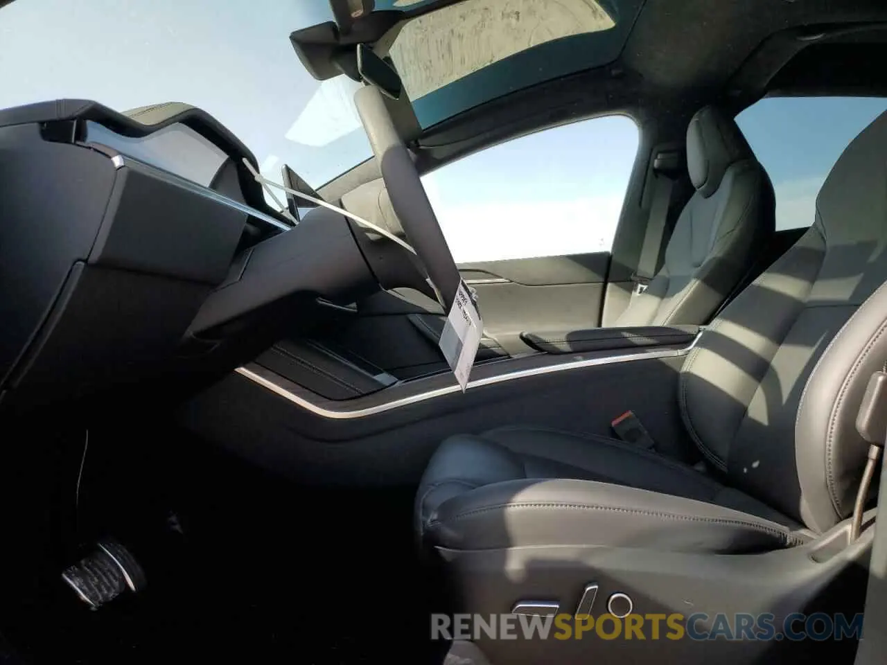 7 Photograph of a damaged car 7SAXCBE57SF463329 TESLA MODEL X 2025