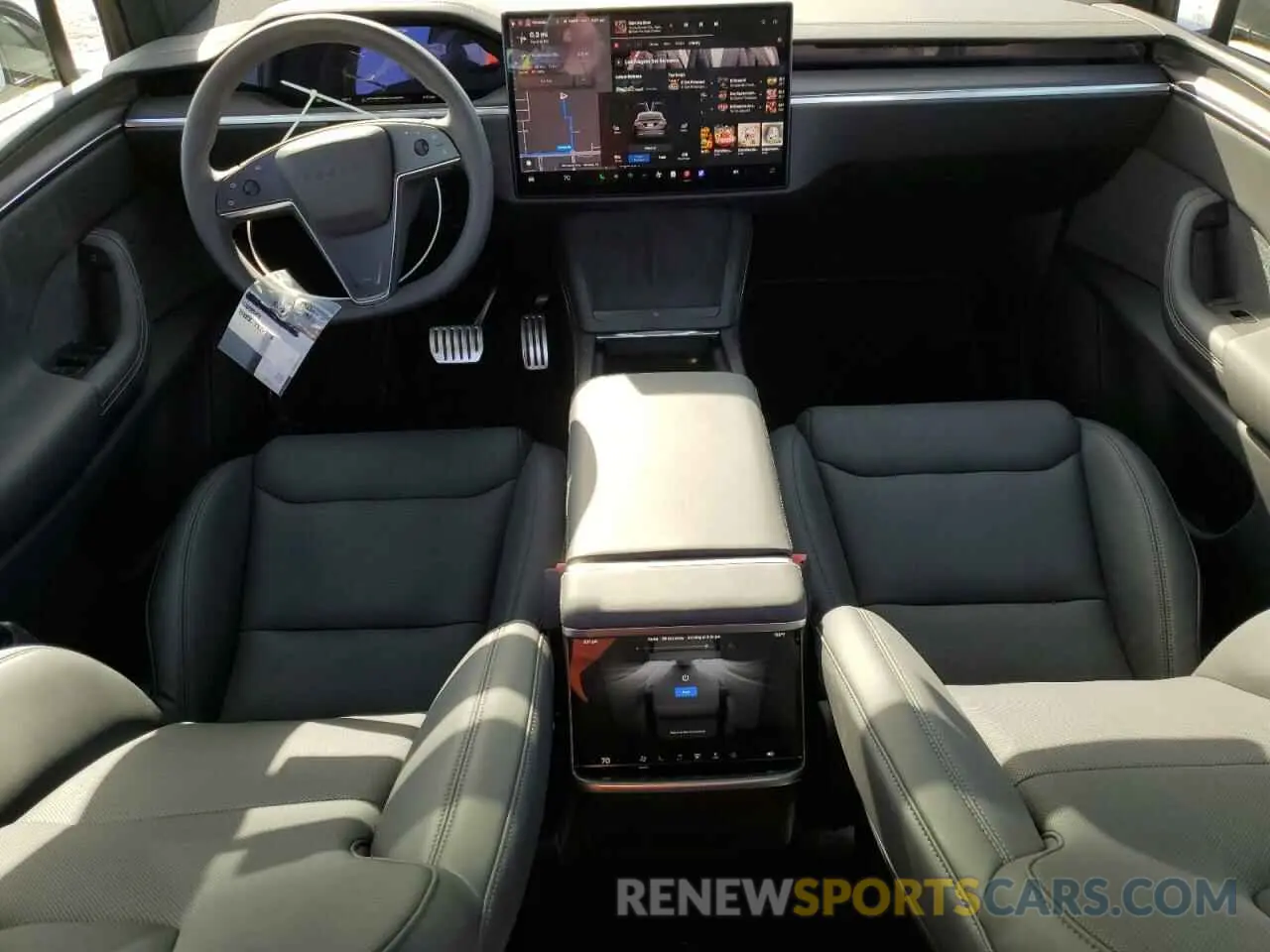 8 Photograph of a damaged car 7SAXCBE57SF463329 TESLA MODEL X 2025